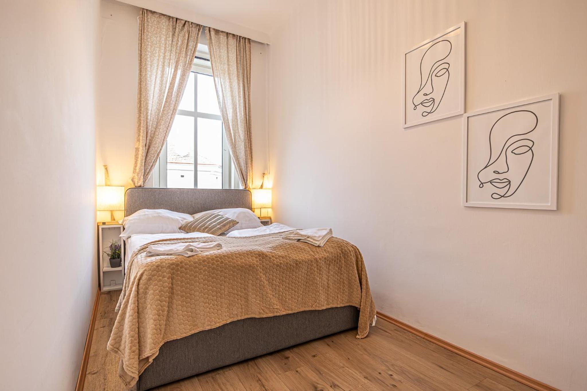 Cozy 1BR & Living Room Near Wiener Stadthalle