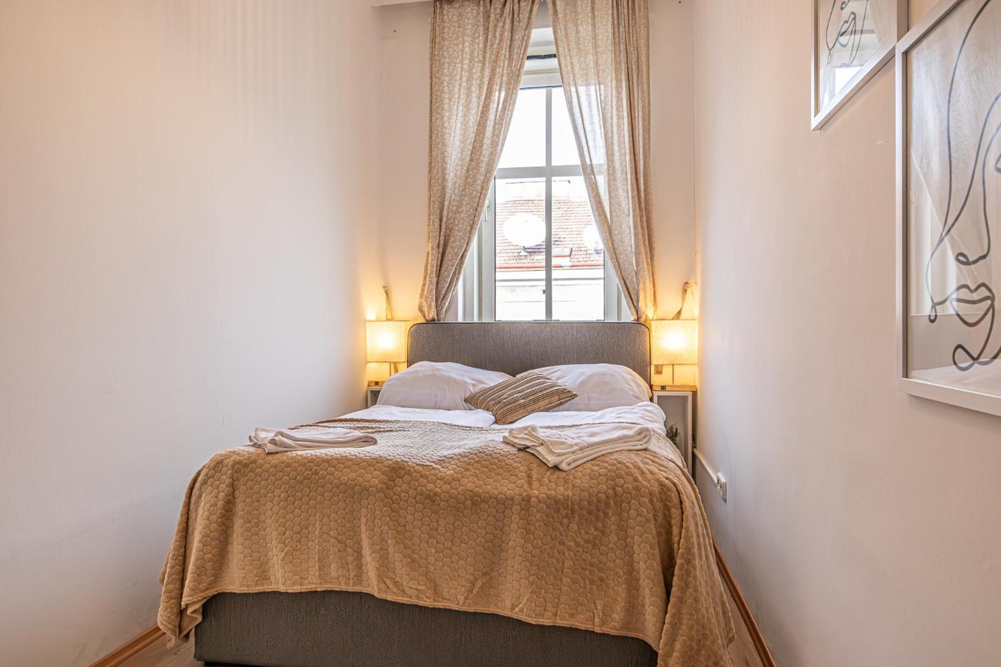 Cozy 1BR & Living Room Near Wiener Stadthalle