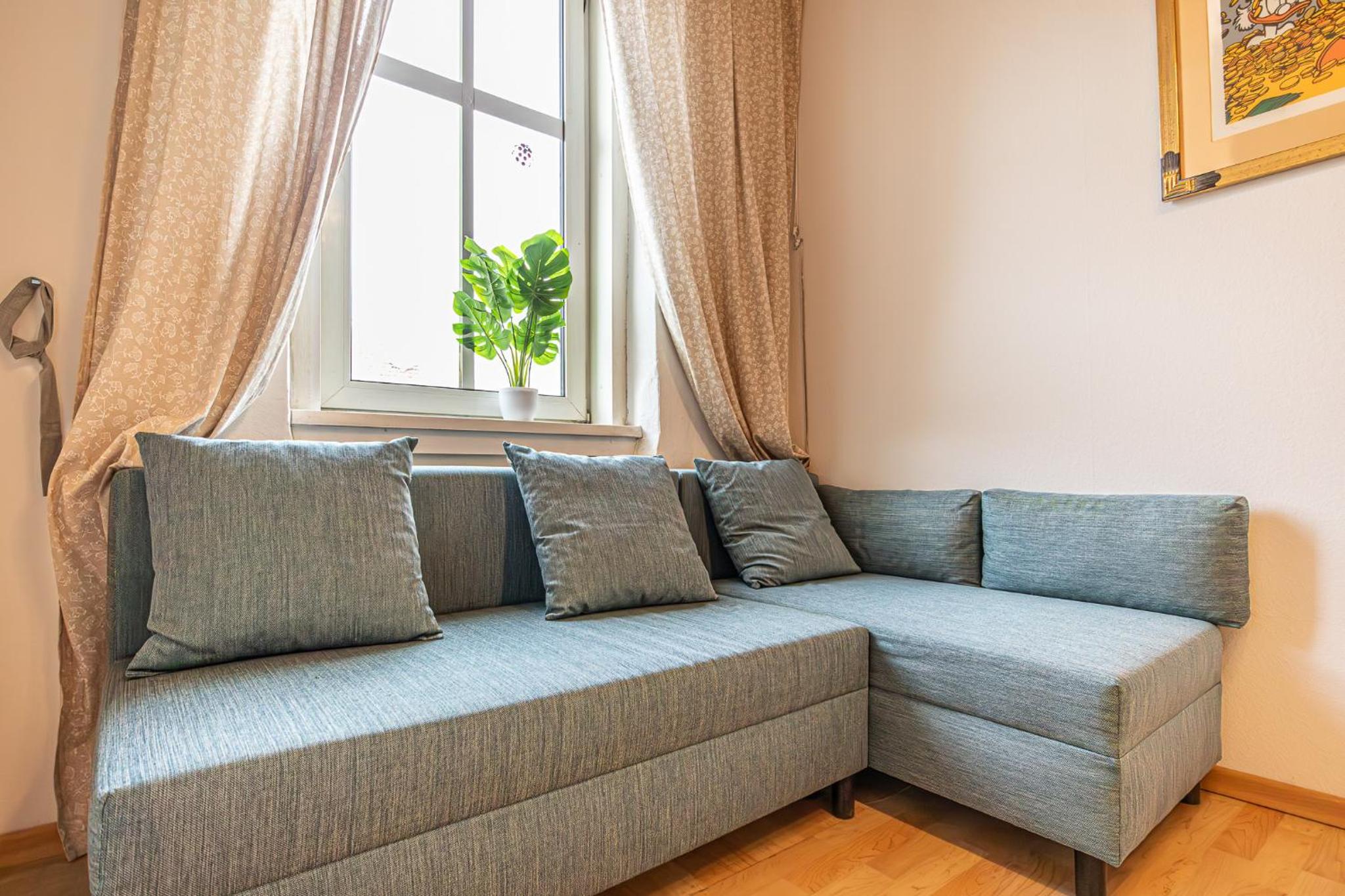 Cozy 1BR & Living Room Near Wiener Stadthalle