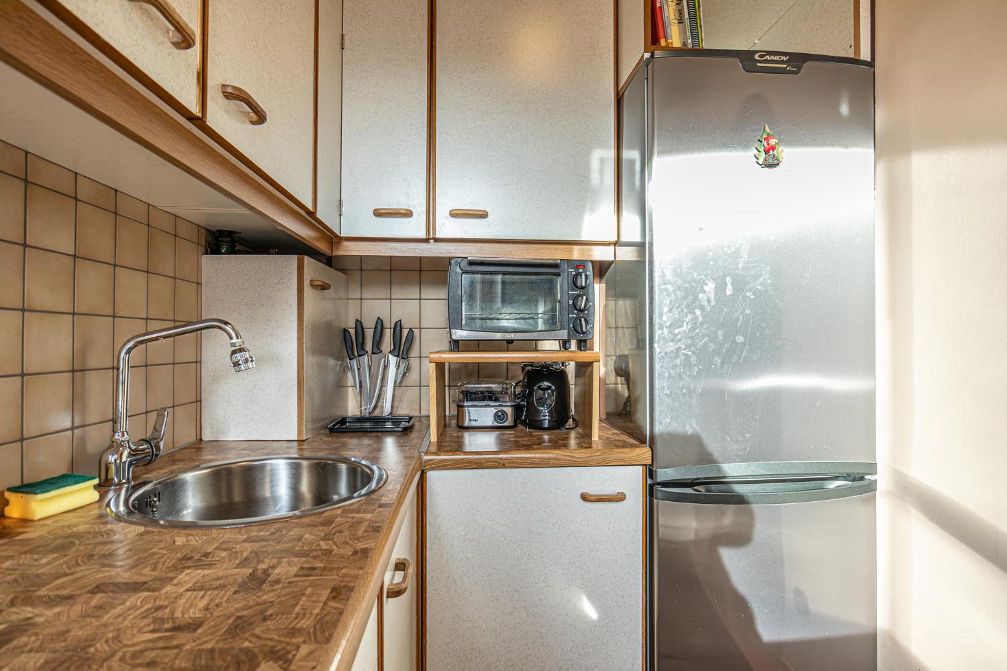 Cozy 1BR & Living Room Near Wiener Stadthalle