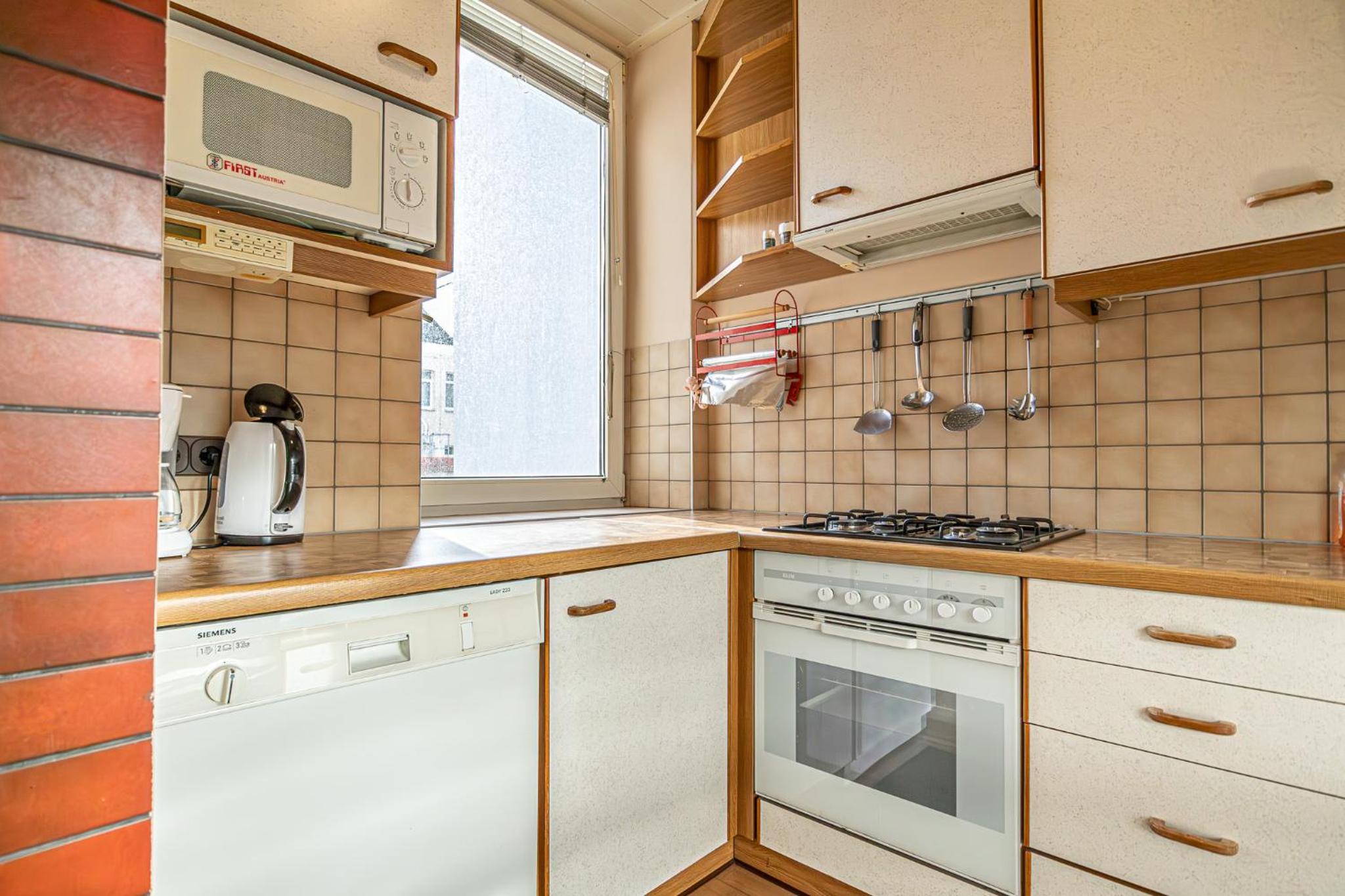 Cozy 1BR & Living Room Near Wiener Stadthalle