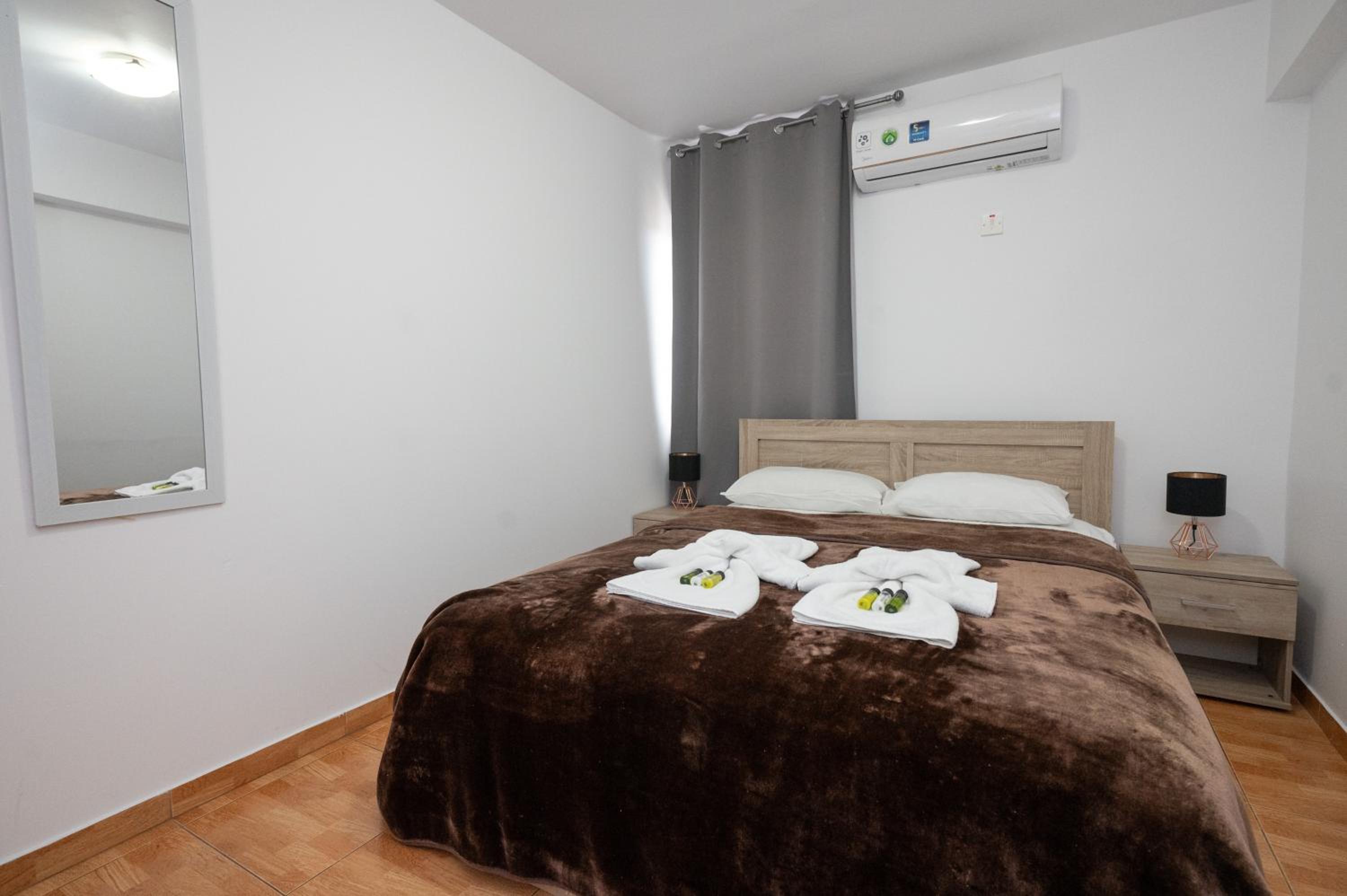 Napa Centrale Suites