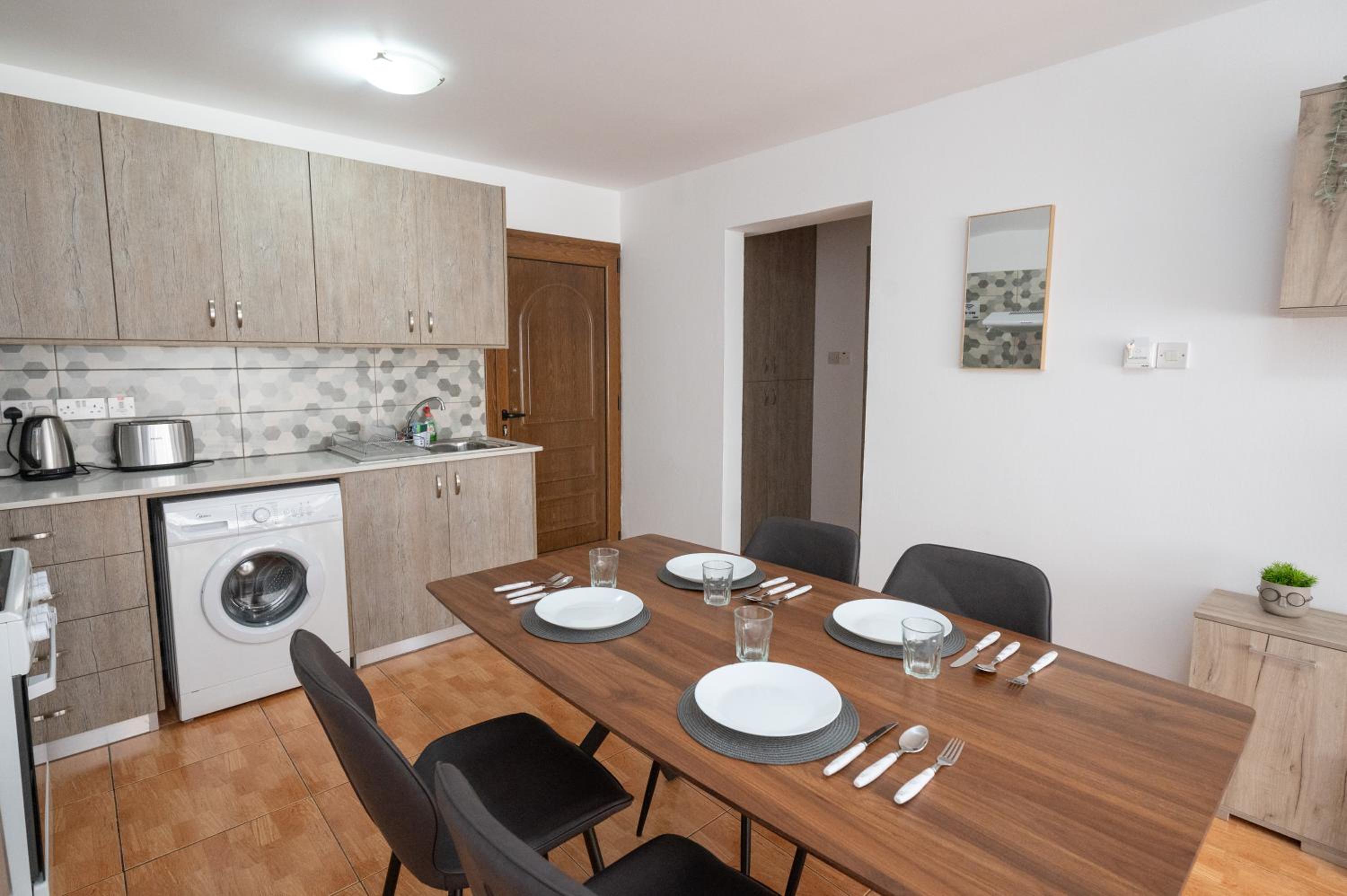 Napa Centrale Suites