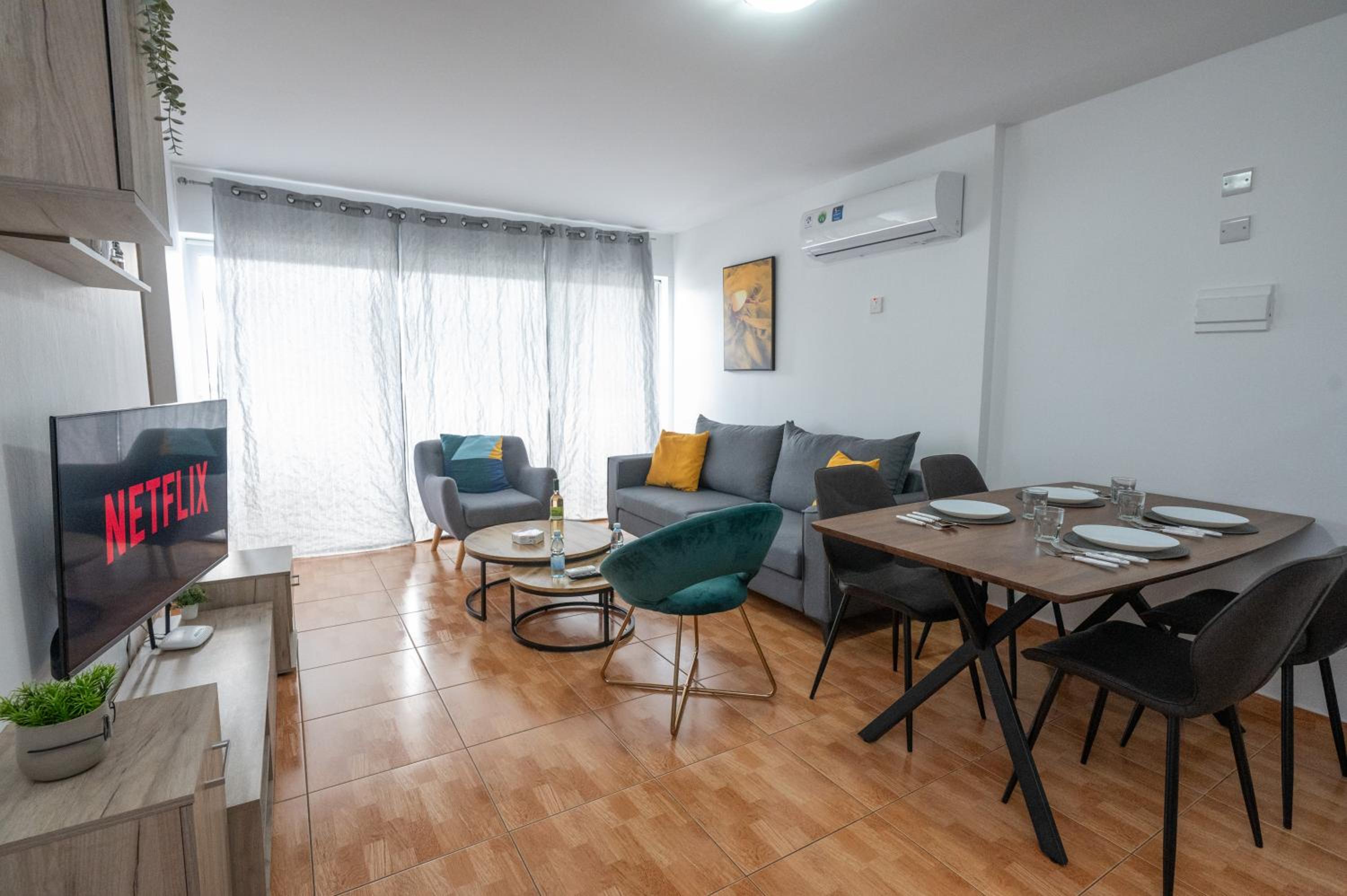 Napa Centrale Suites