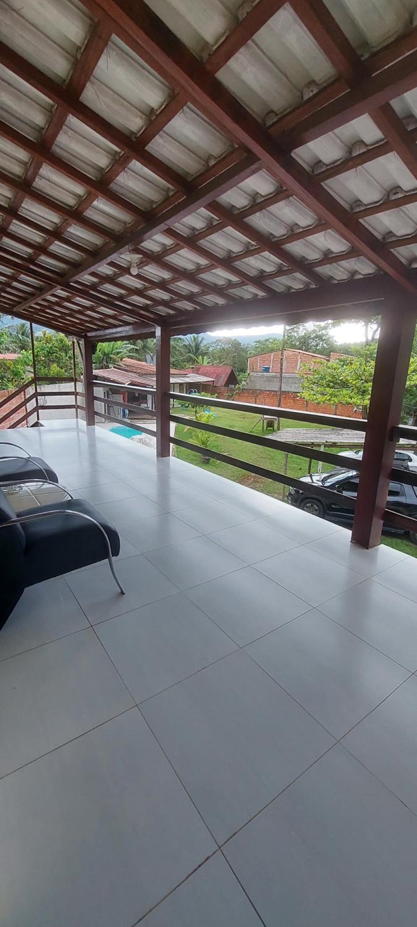 Suites João e Maria Quarto 05