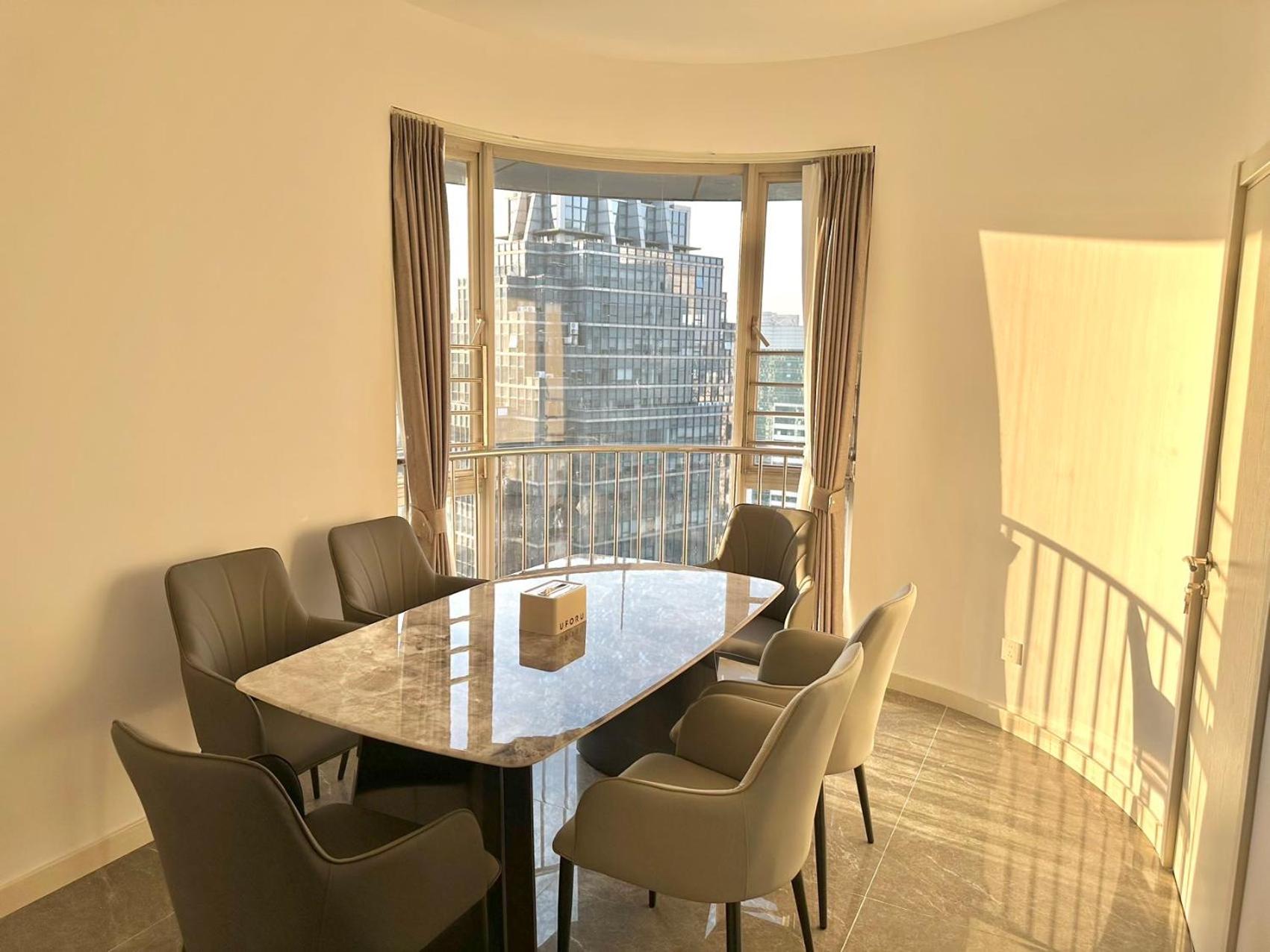 Shanghai Shining River Apartment -Near the Bund