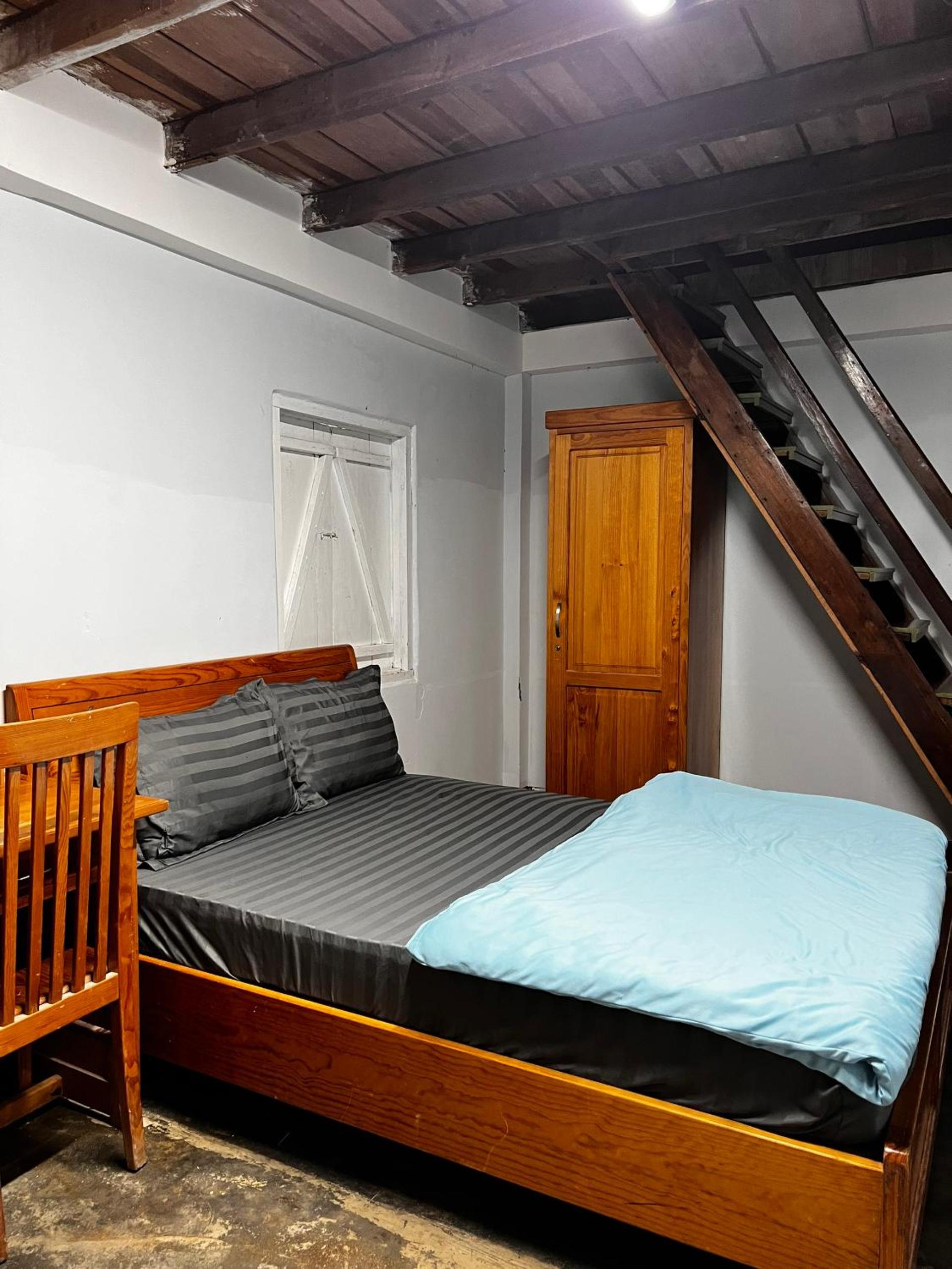 Photo 44