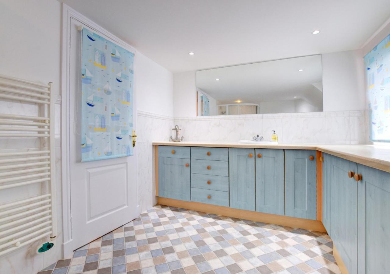Riversea Cottage