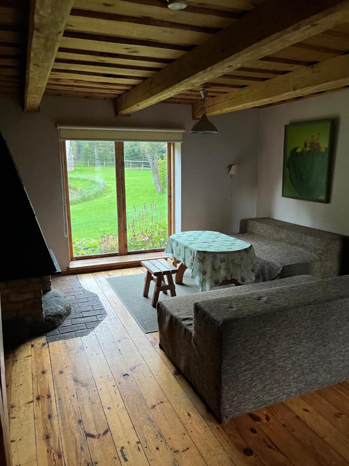 Labanoro pasaka