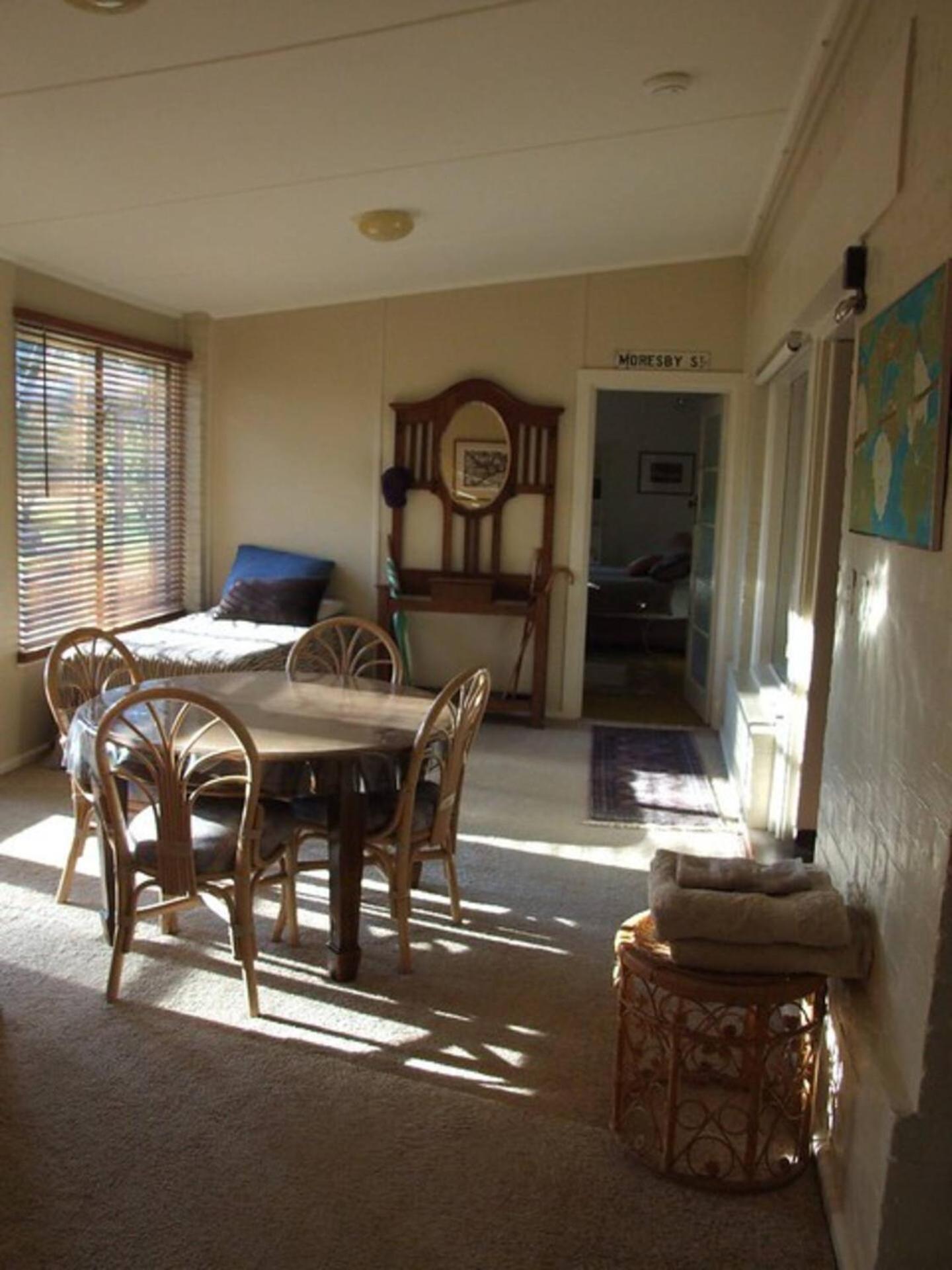 Corowa Oakleigh Hideaway