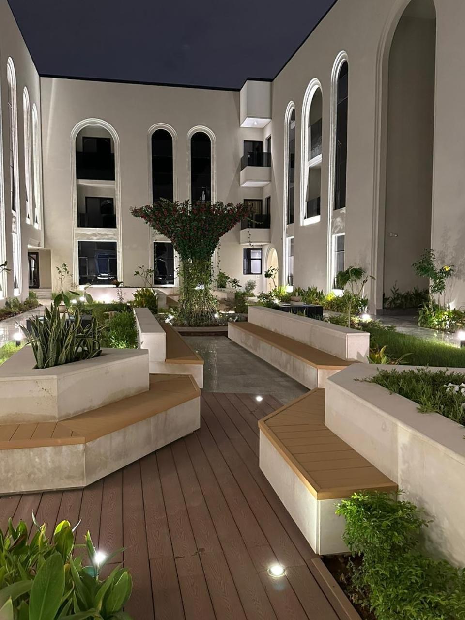 Three Bedroom Modern Apartment in Al Malqa
