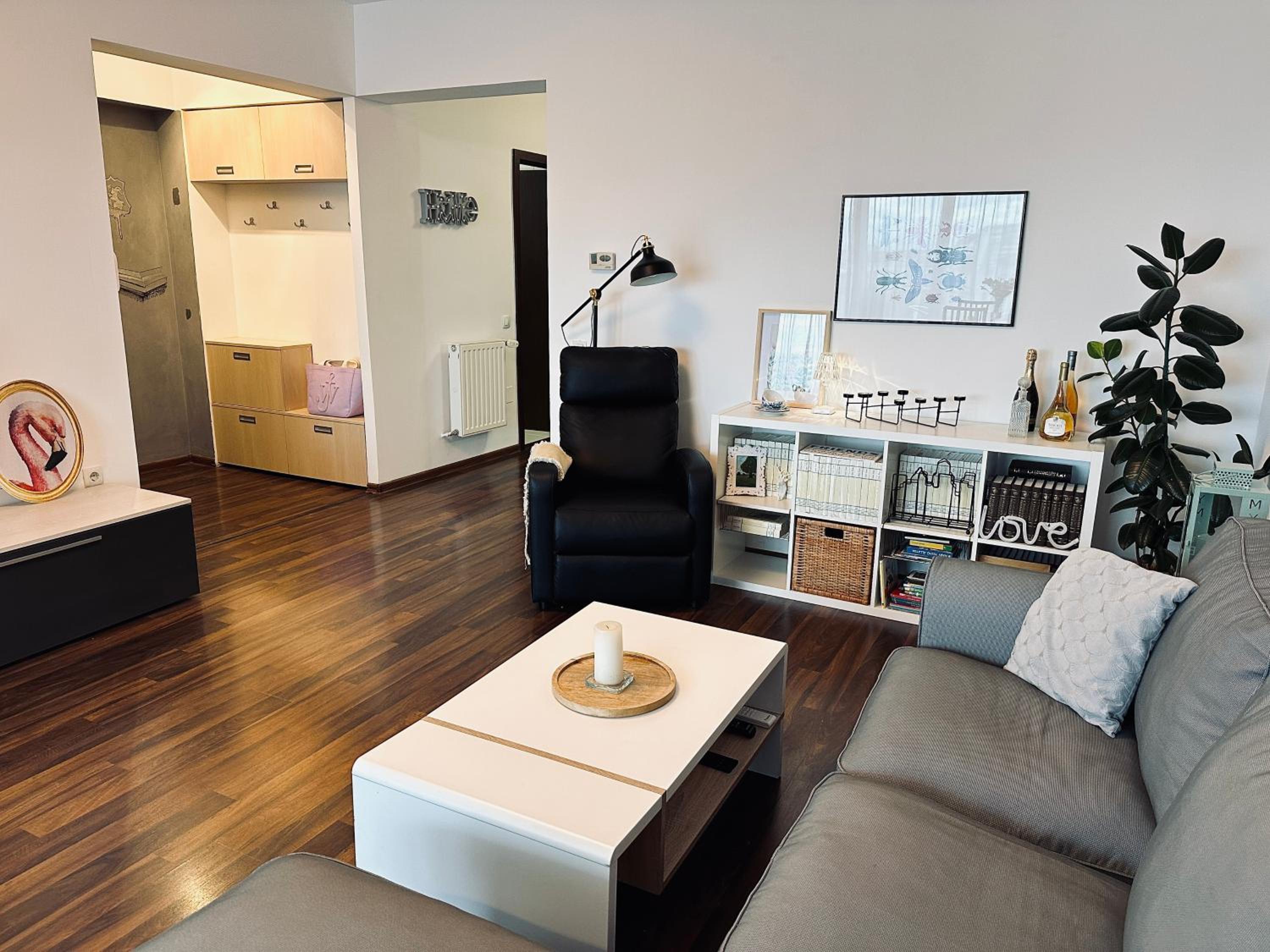 Bonjour Residence with terrace and parking view 5