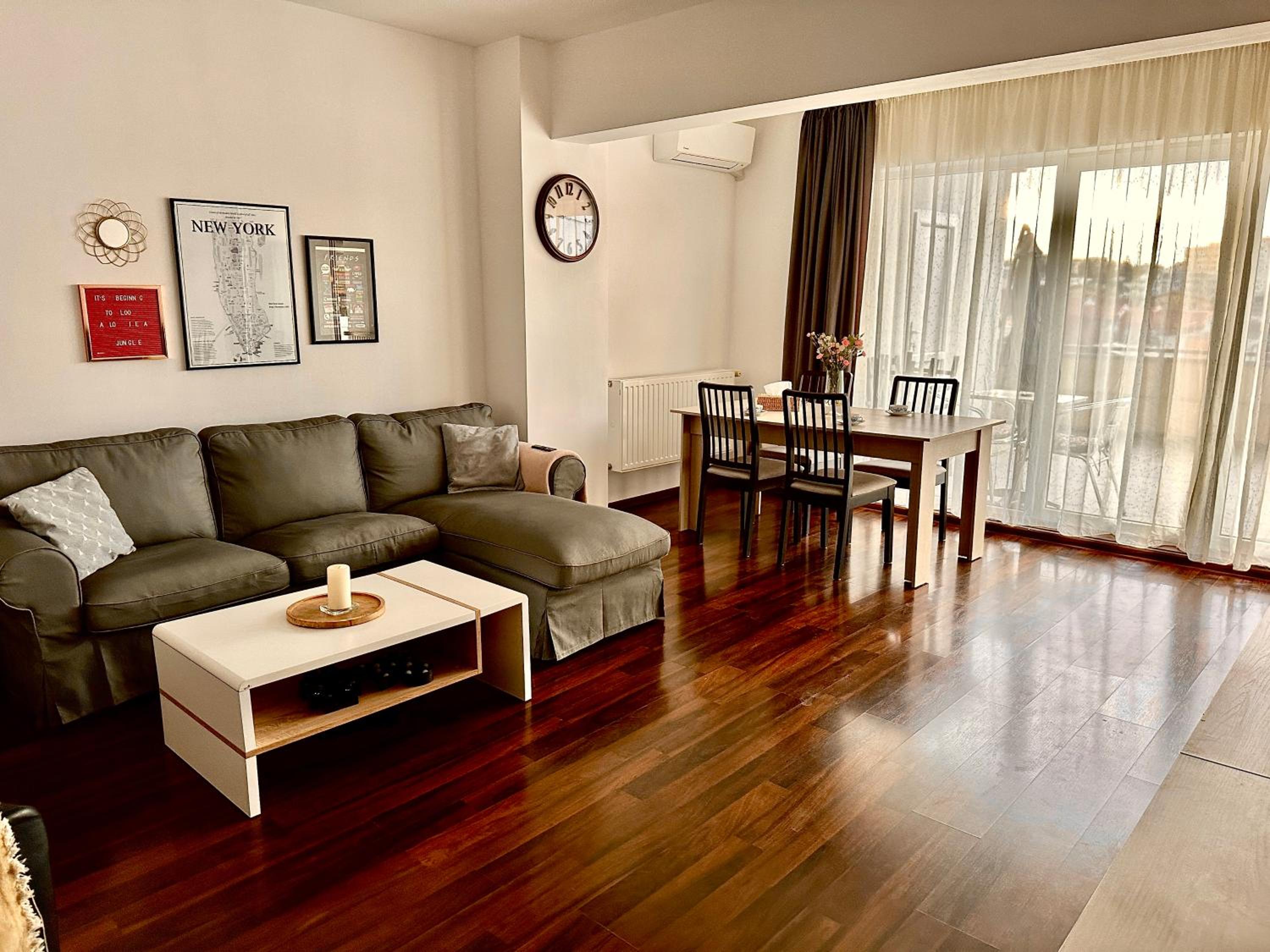 Bonjour Residence with terrace and parking view 3