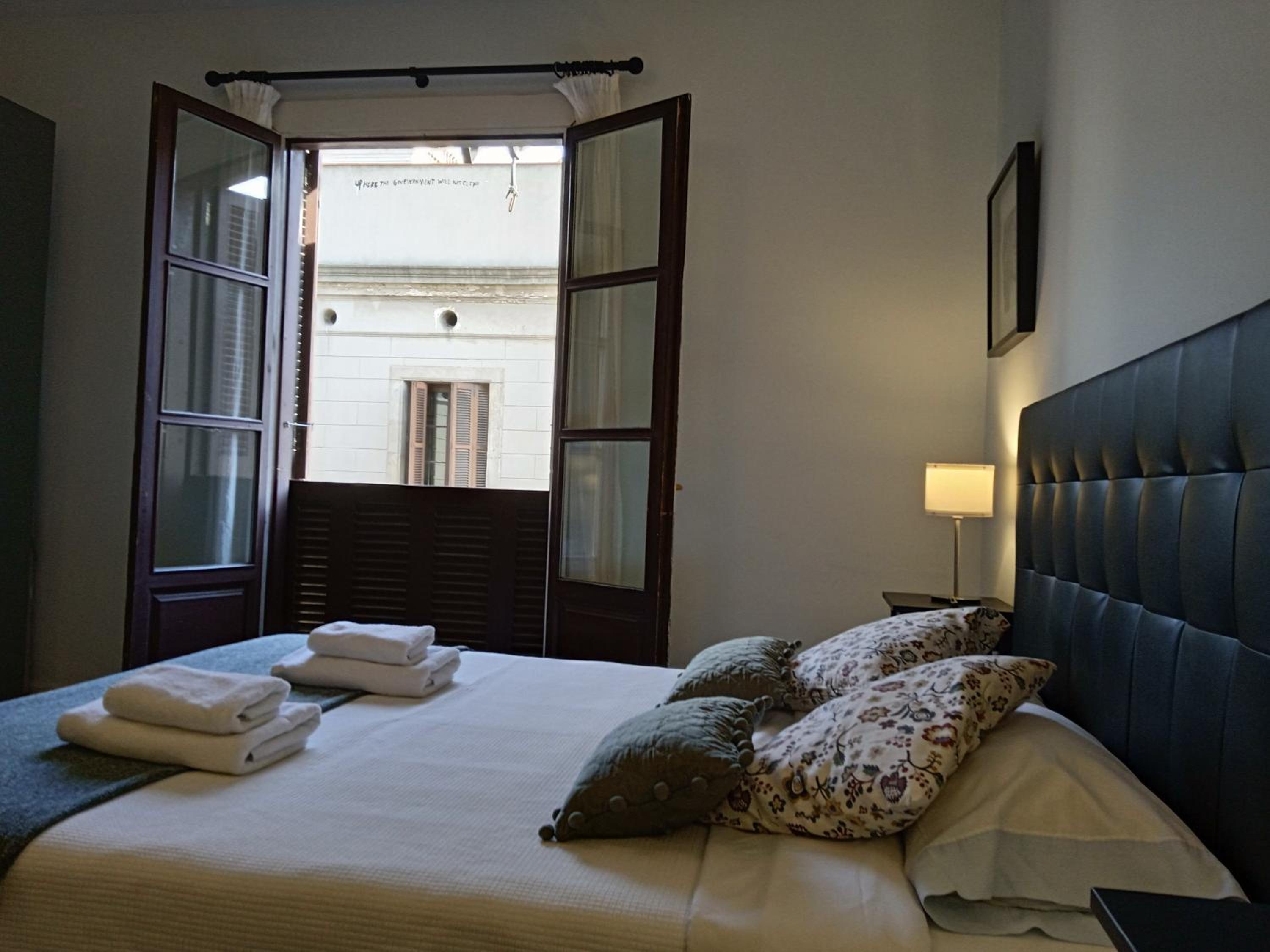 Colom Apartments