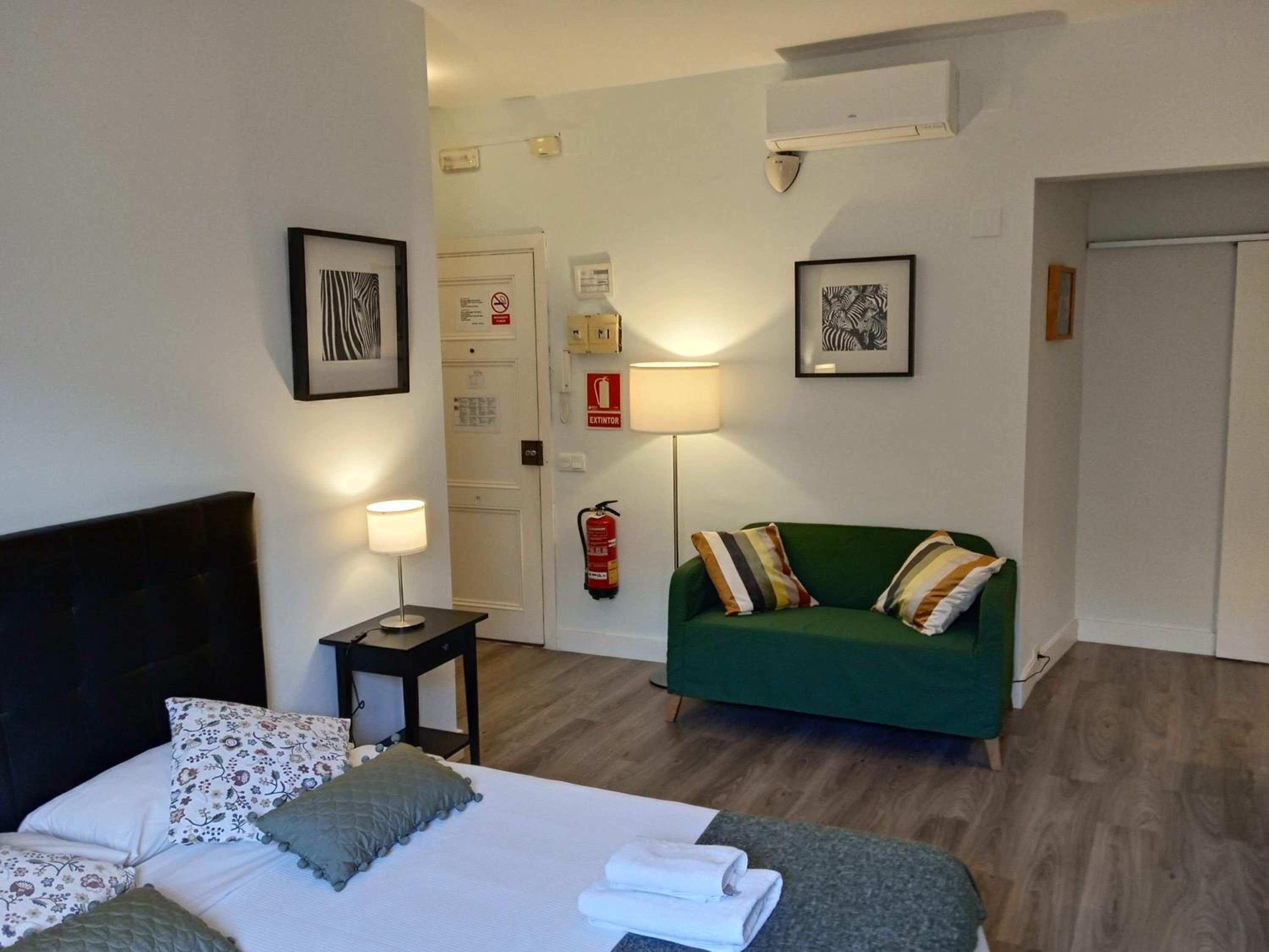 Colom Apartments