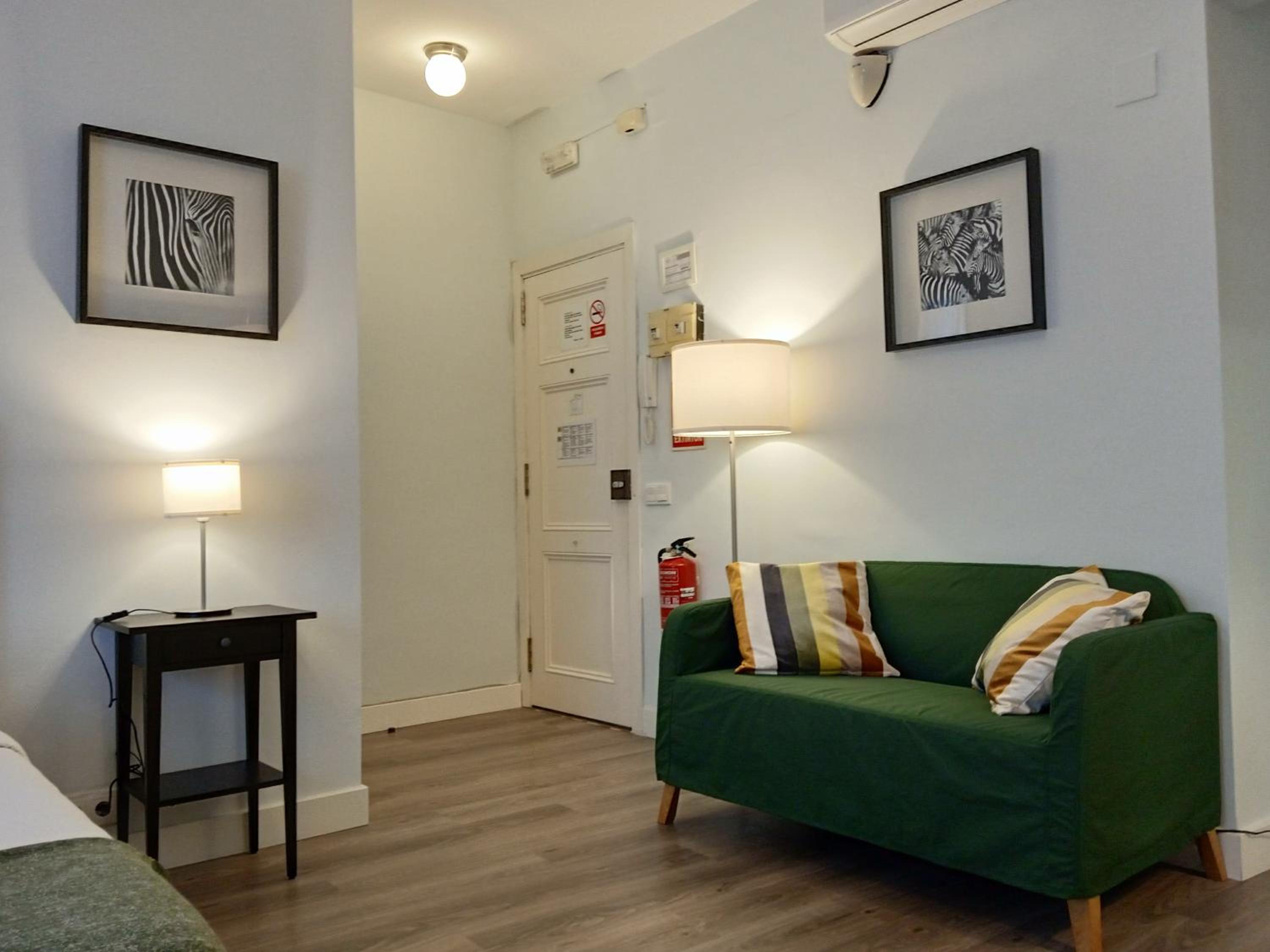 Colom Apartments