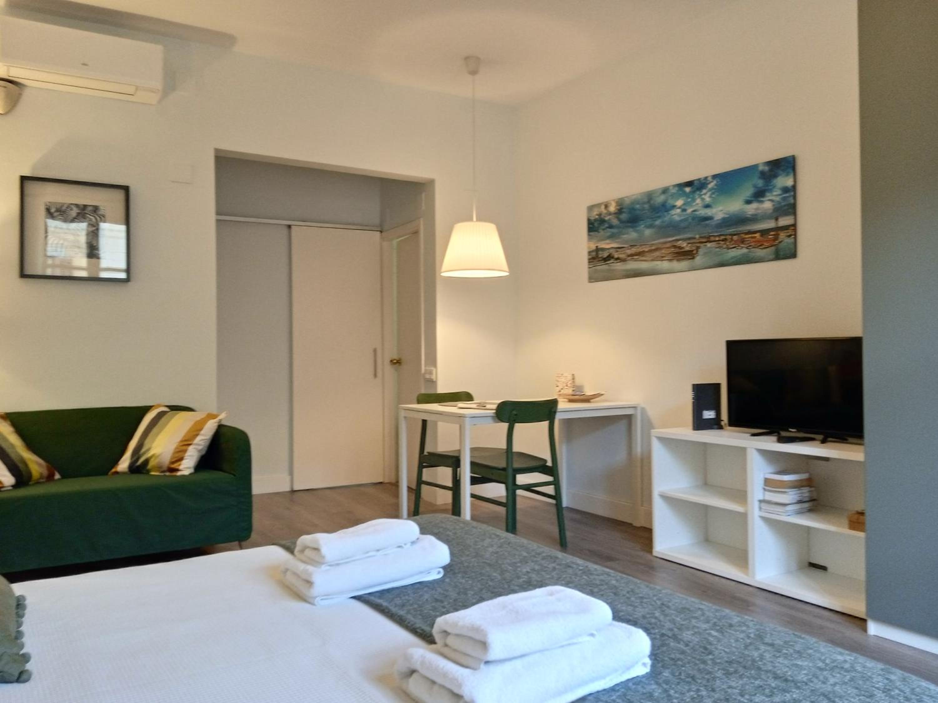 Colom Apartments