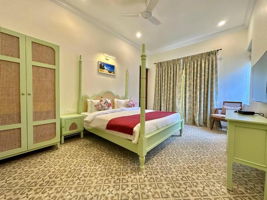 Silver Sands Villa view 3