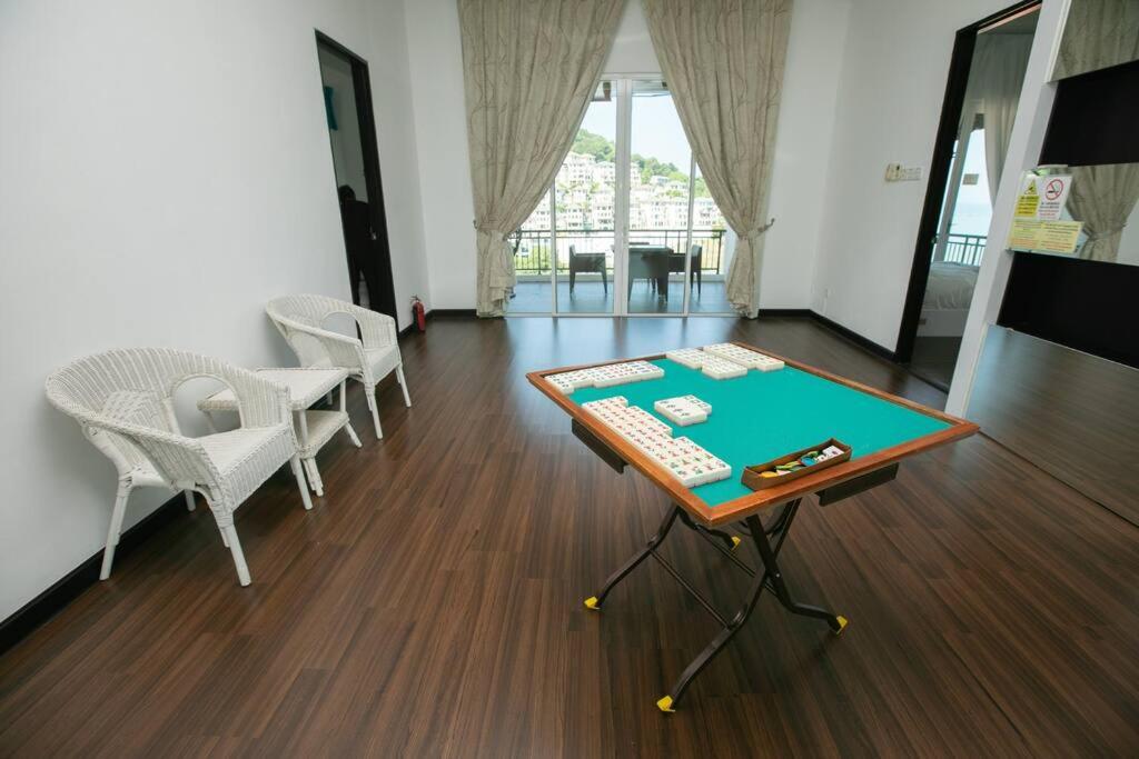 Seaview Modern 5BR Ferringhi Beach Villa 16Pax photo 6