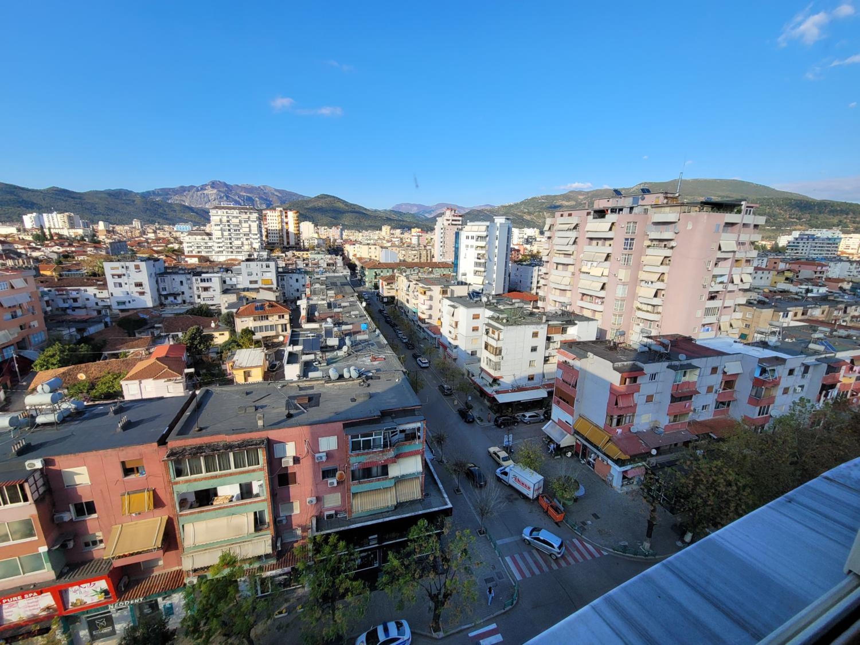 Elbasan modern apartment city center