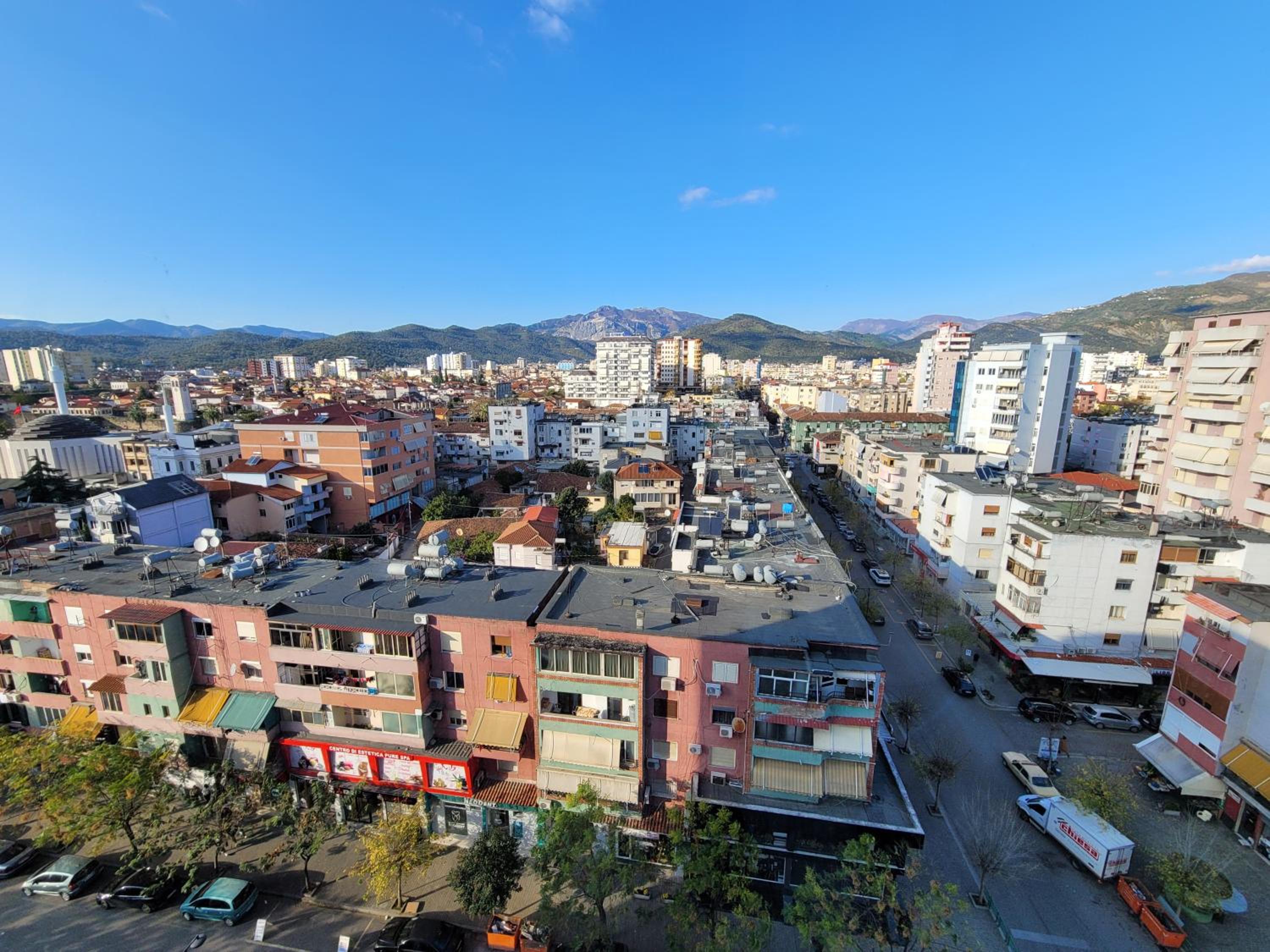 Elbasan modern apartment city center