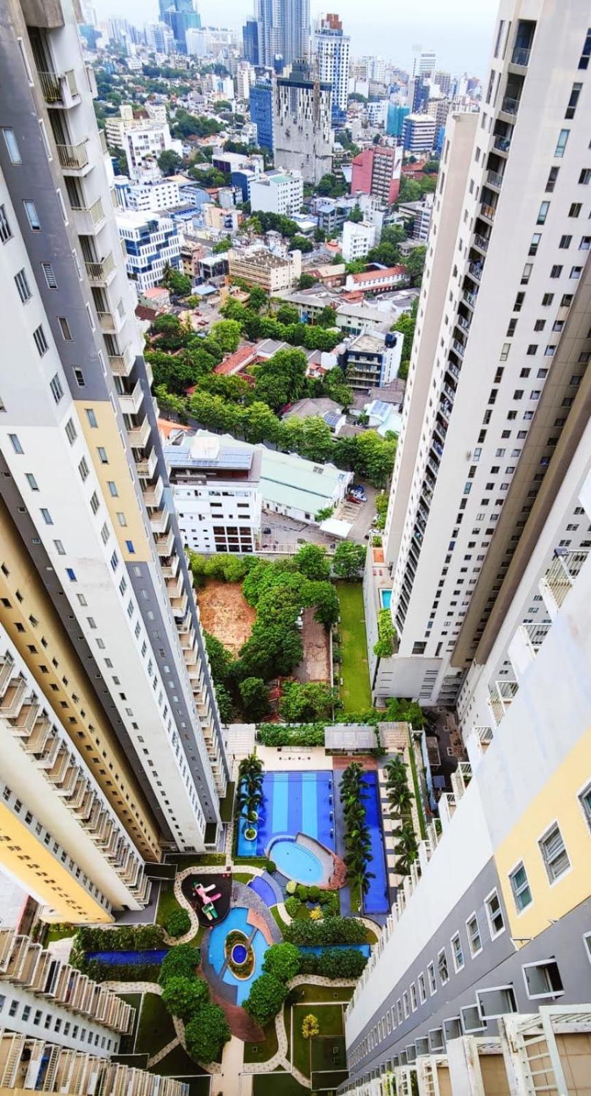 Cozy 2 BR Apartment with pool by Ceylon Vacation view 2