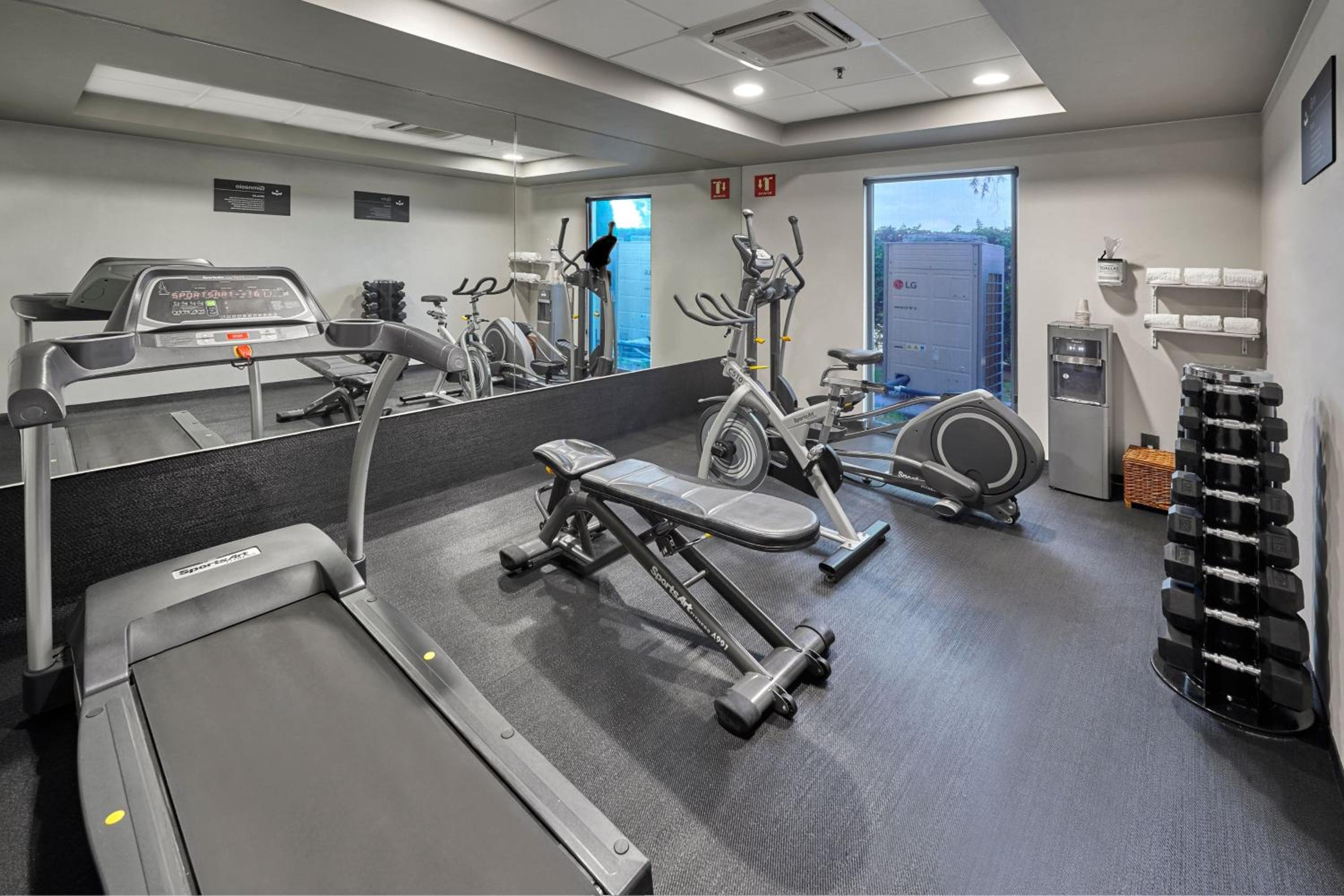 Los Mochis Vacations - City Express by Marriott Los Mochis - Property Image 7
