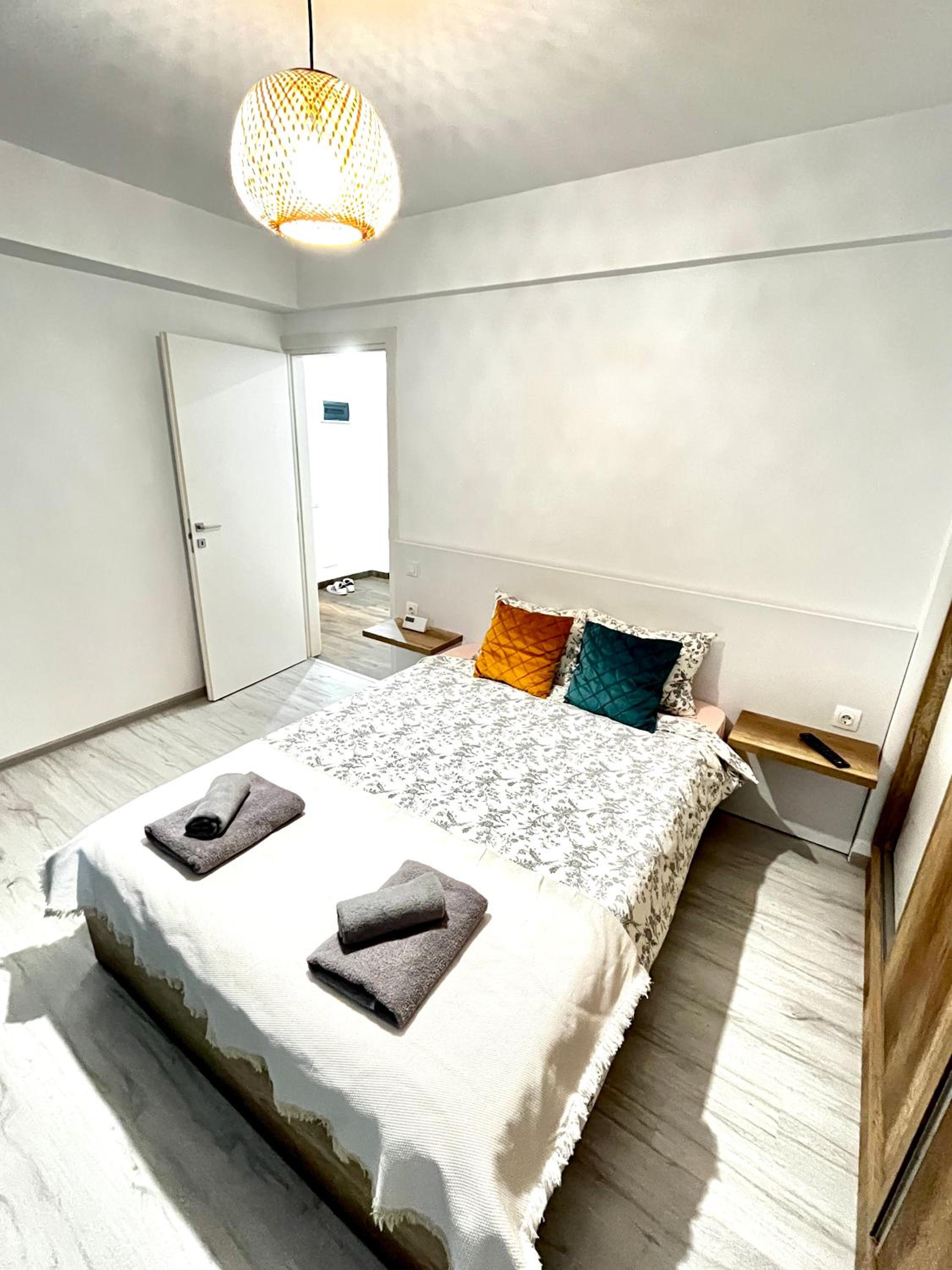 New cozy apartment in Otopeni near airport view 4