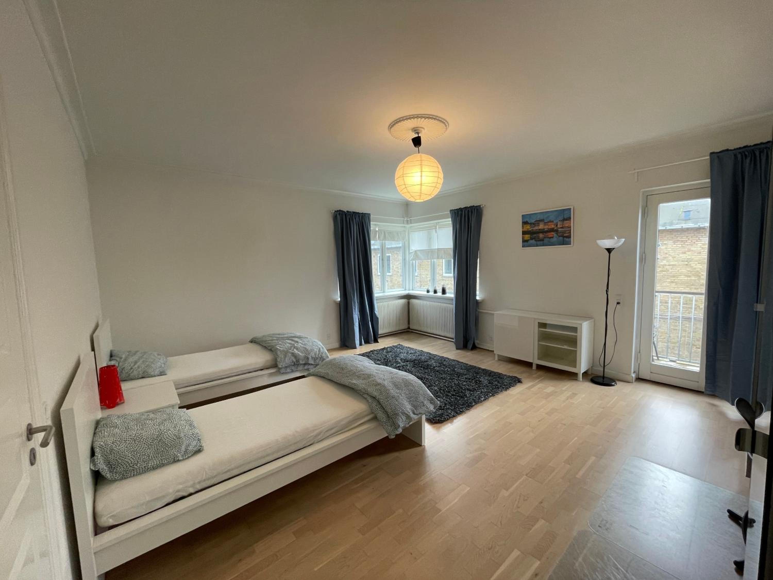 Spacious room in shared accommodation