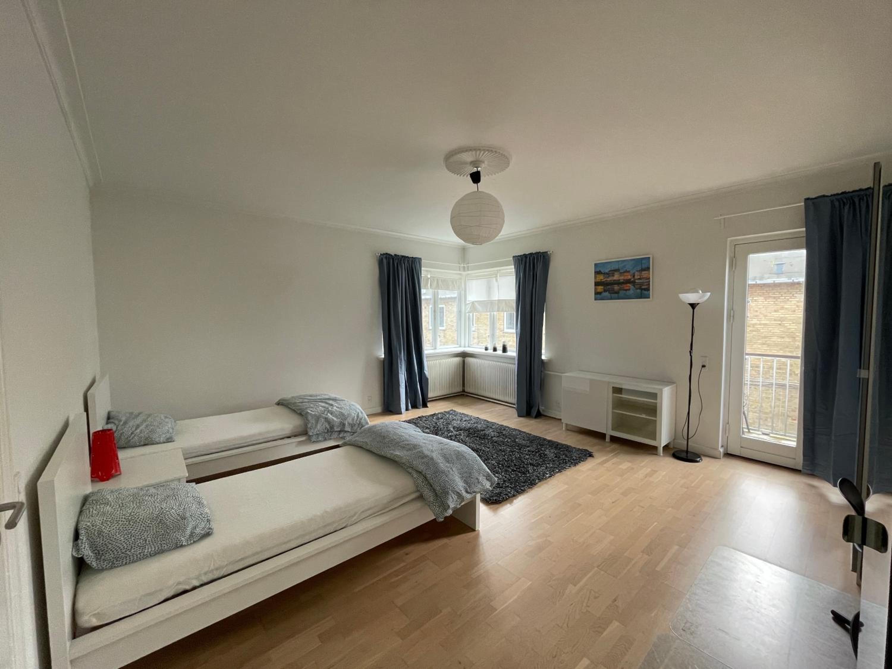 Spacious room in shared accommodation