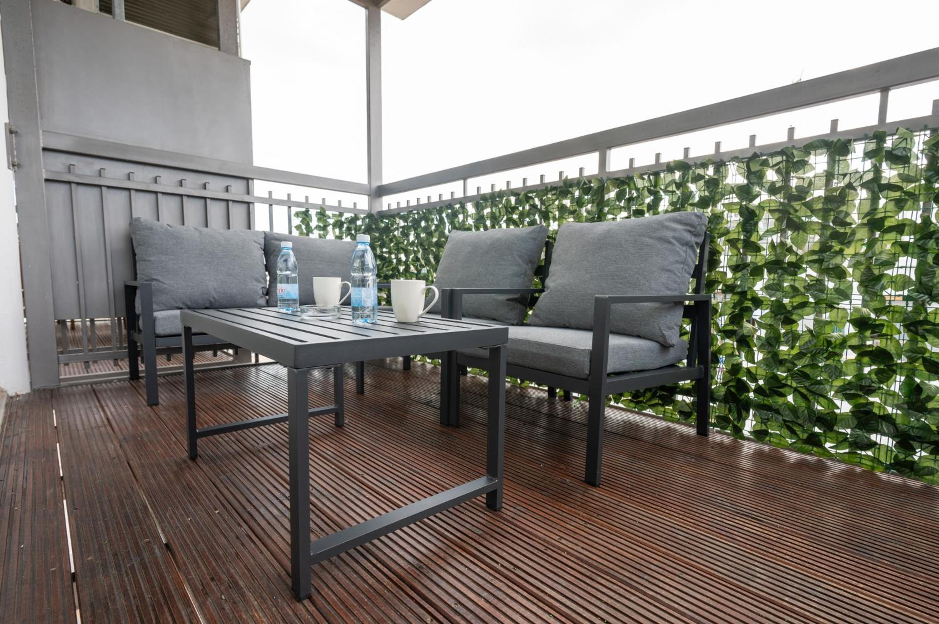 Napa Centrale Suites
