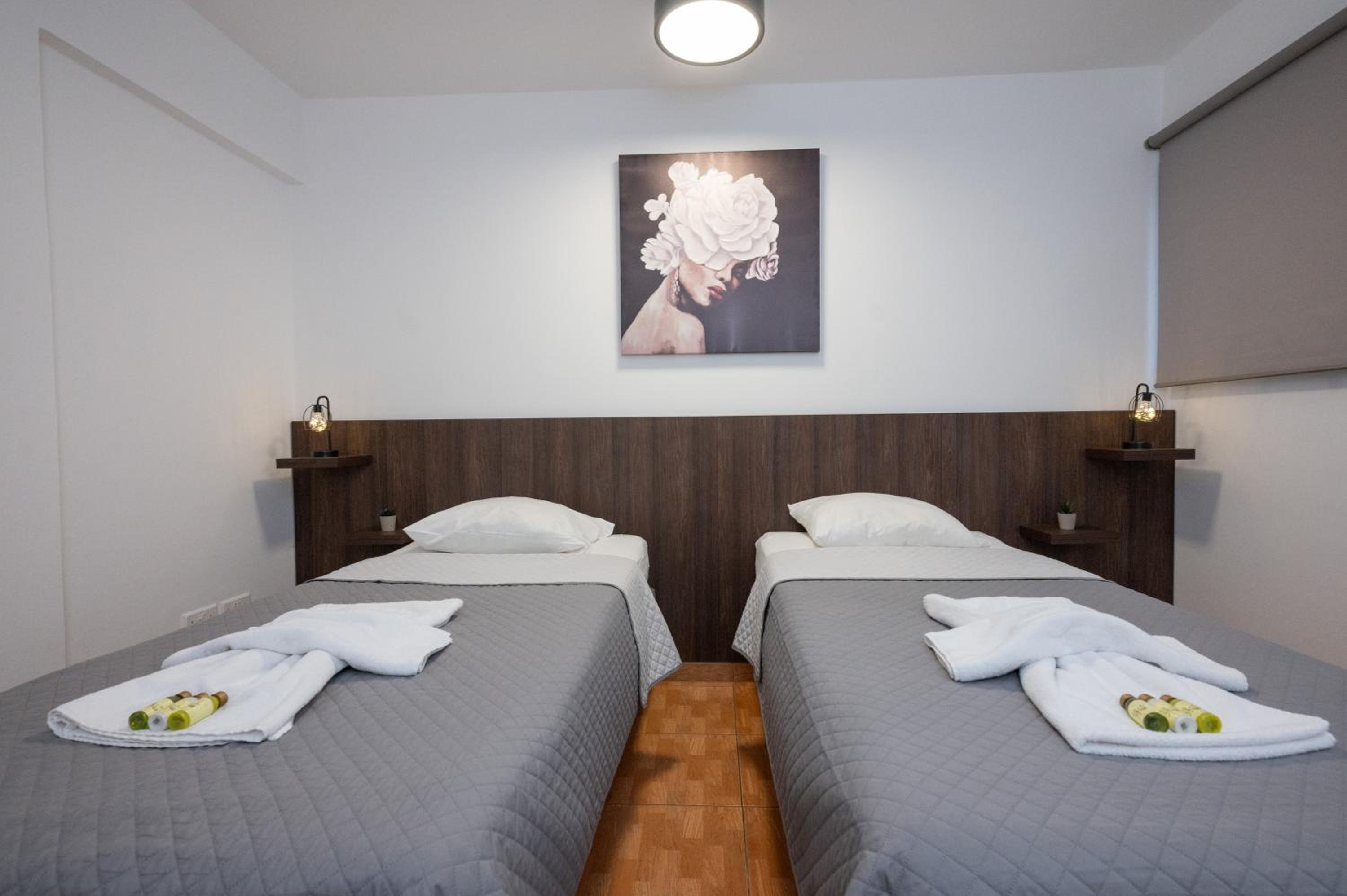 Napa Centrale Suites