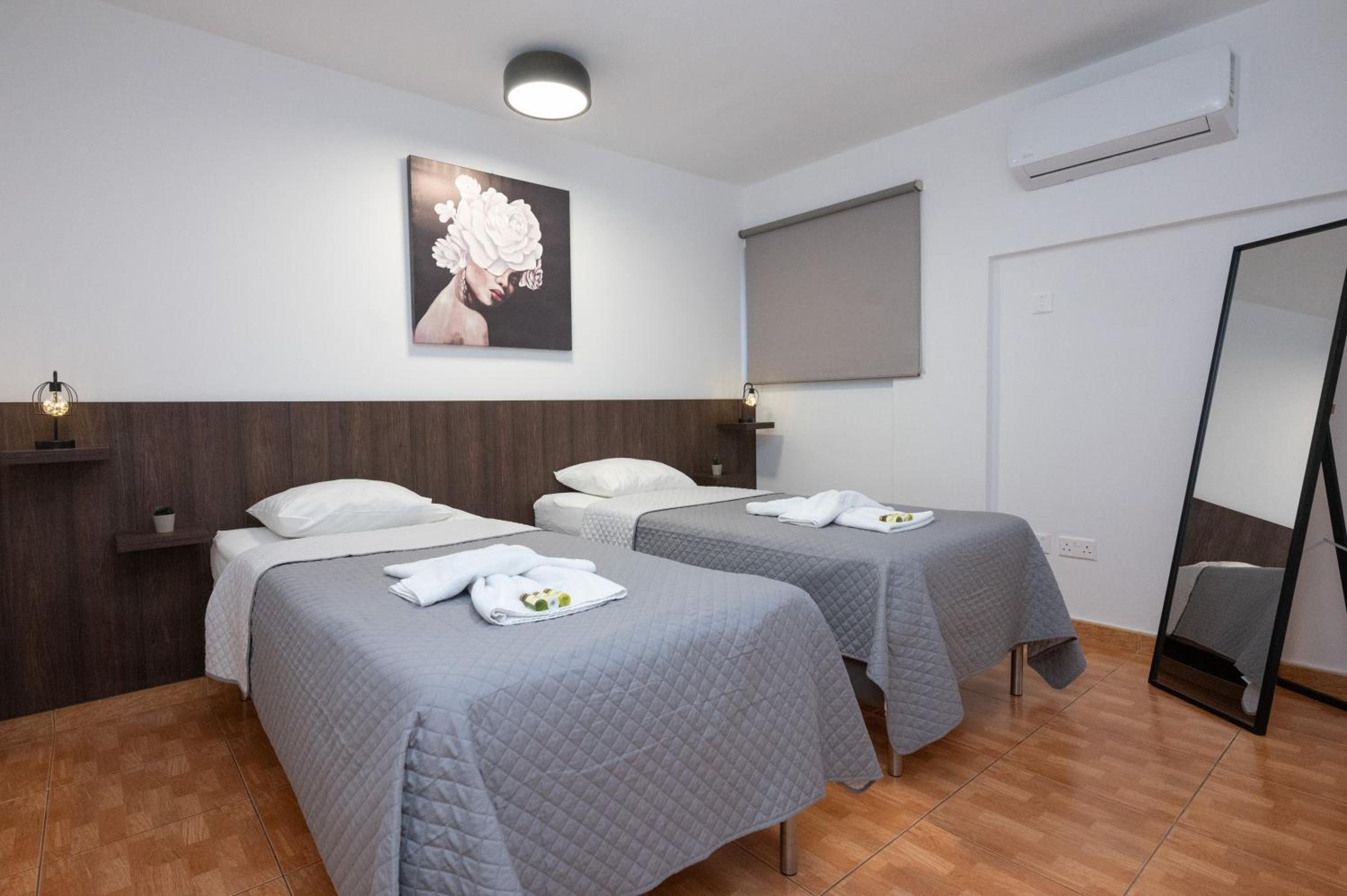 Napa Centrale Suites