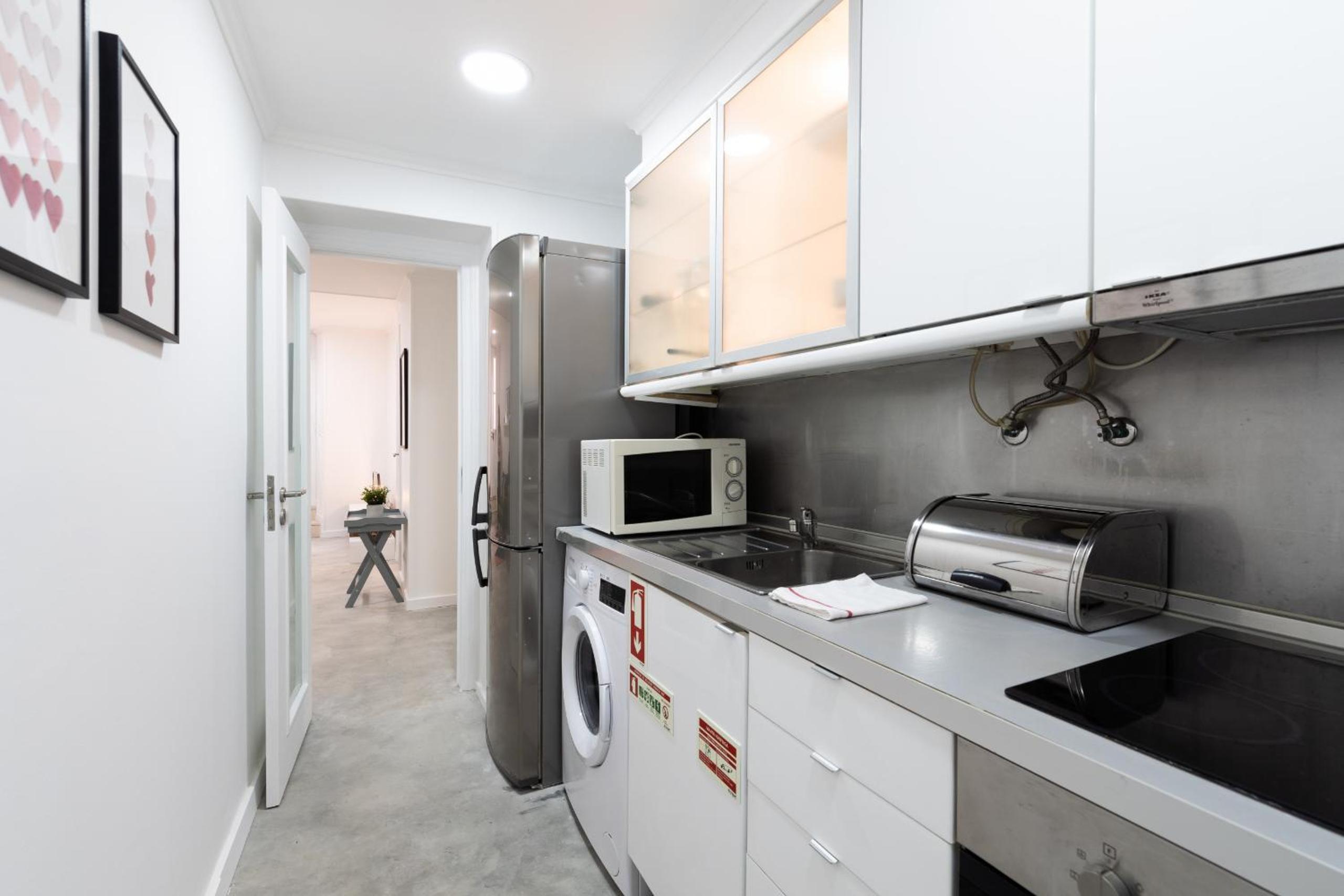 Central Alfama Studio, Perfect for Budget Travelers view 5