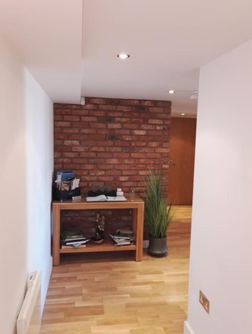 Spacious loft apartment York city centre view 4