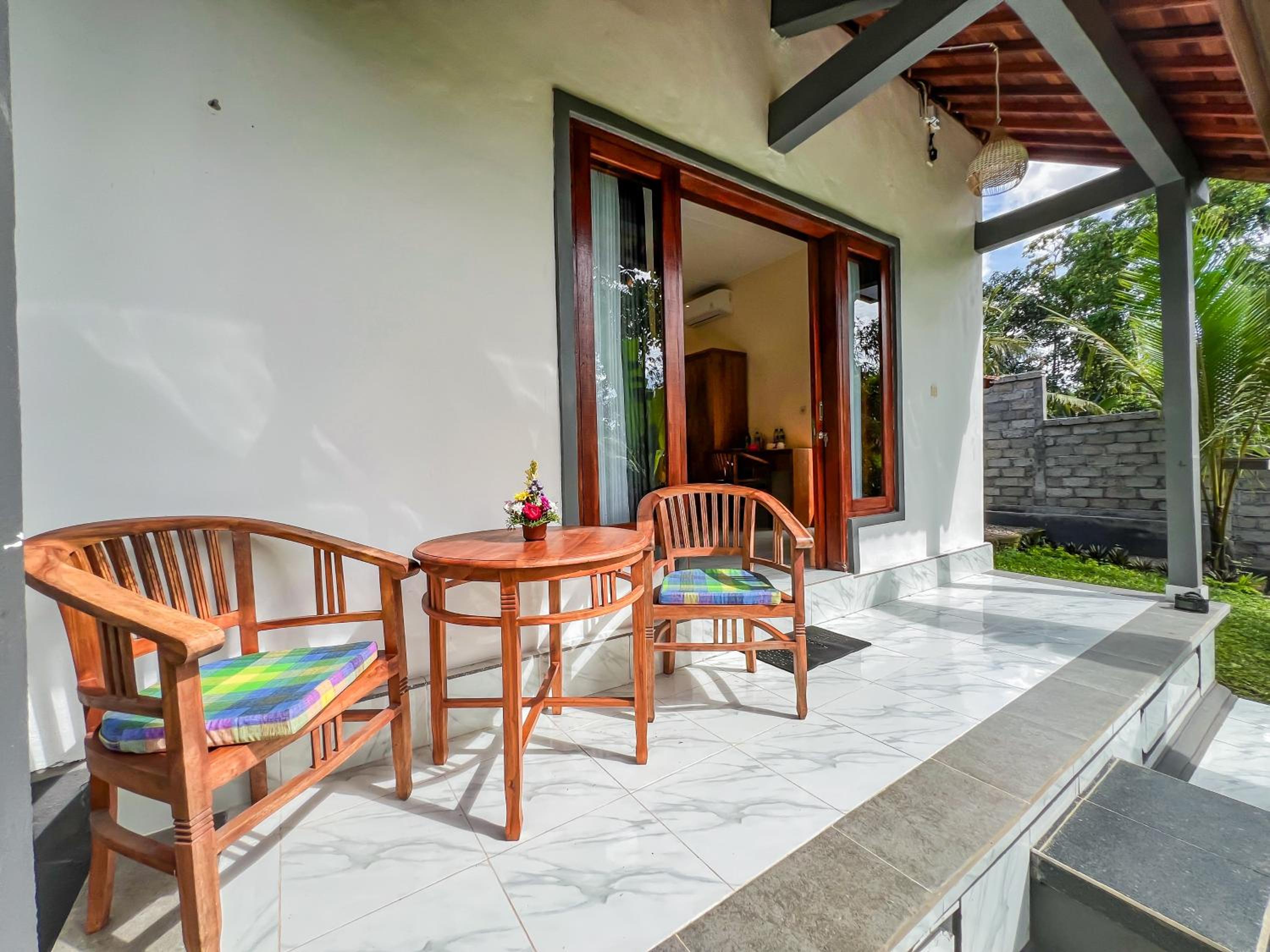Hidden Leaf Guest House