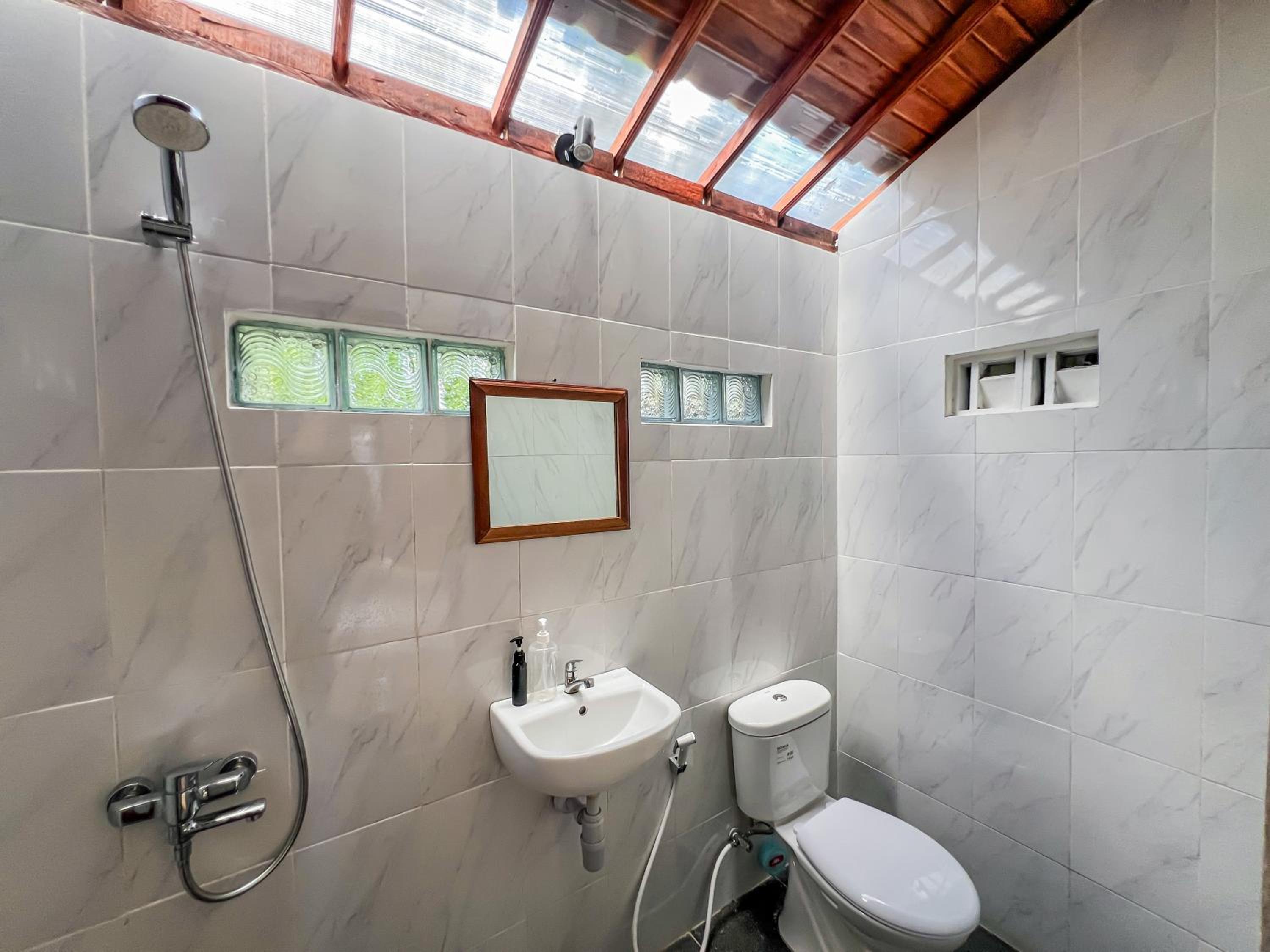 Hidden Leaf Guest House