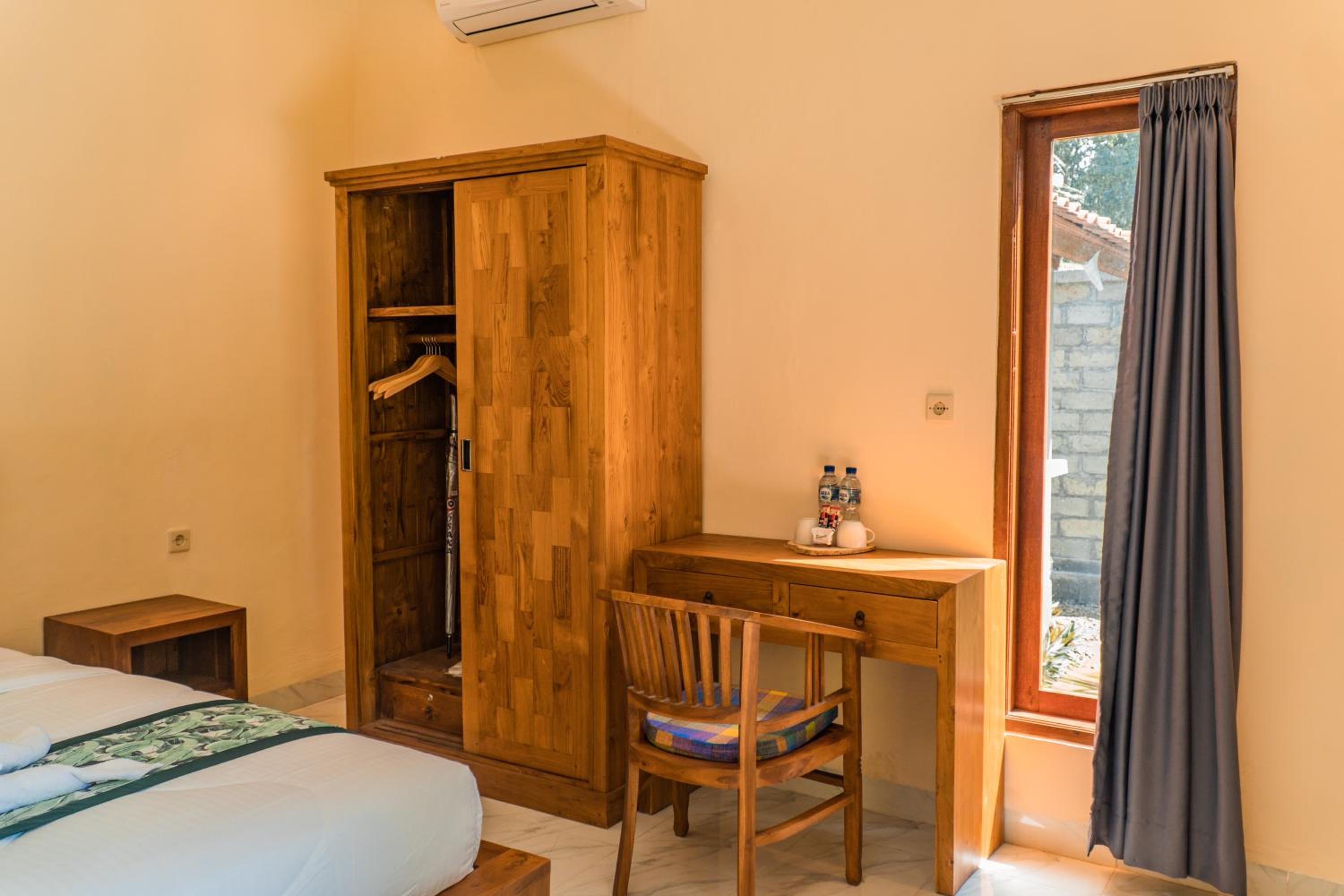 Hidden Leaf Guest House