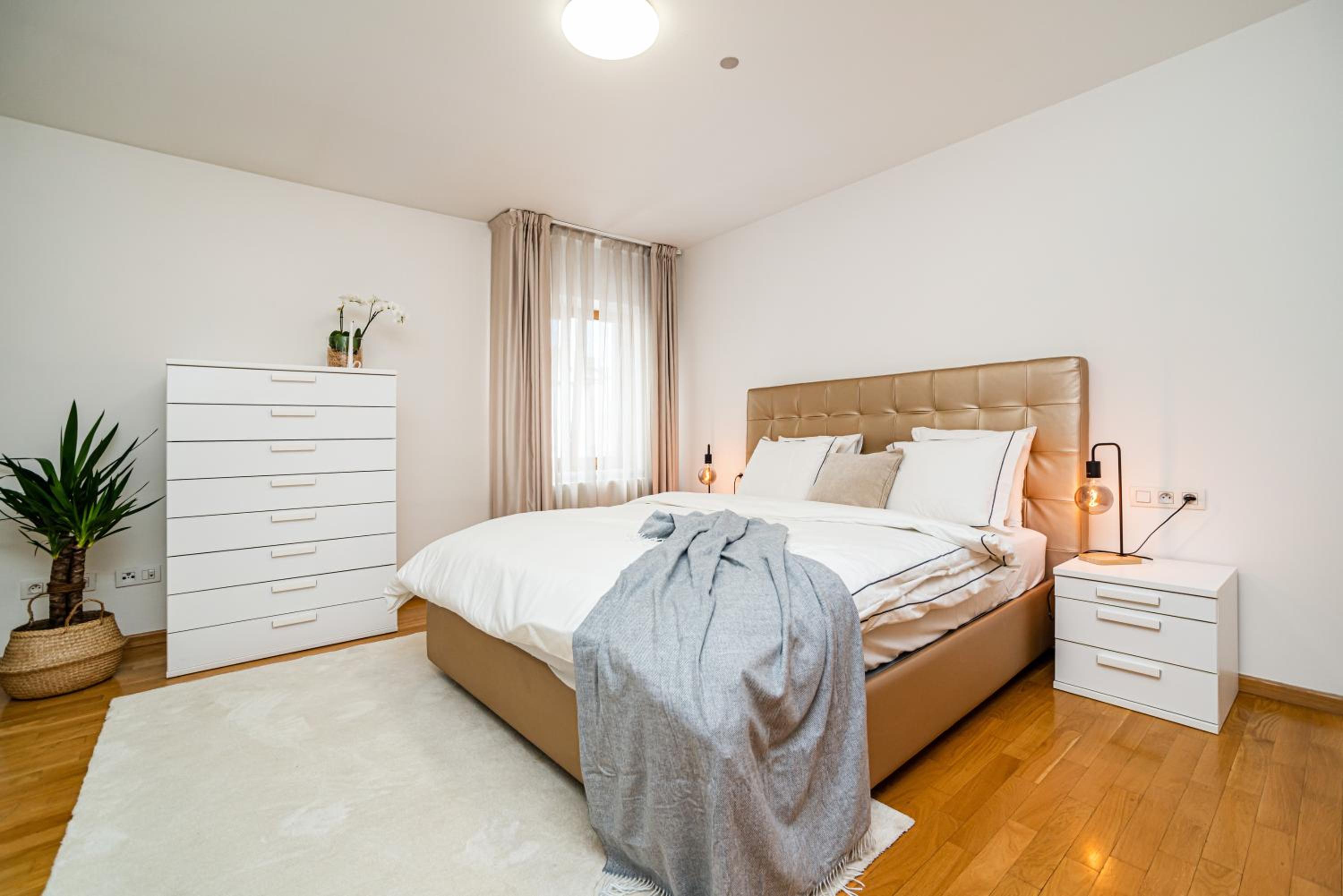 Lavish and chic duplex apartment
