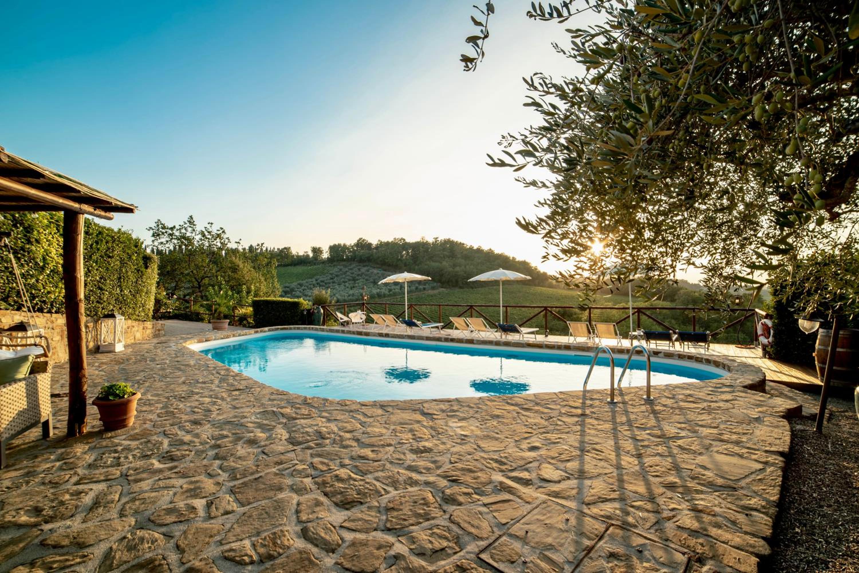 Podere Vergianoni con piscina e vista mozzafiato