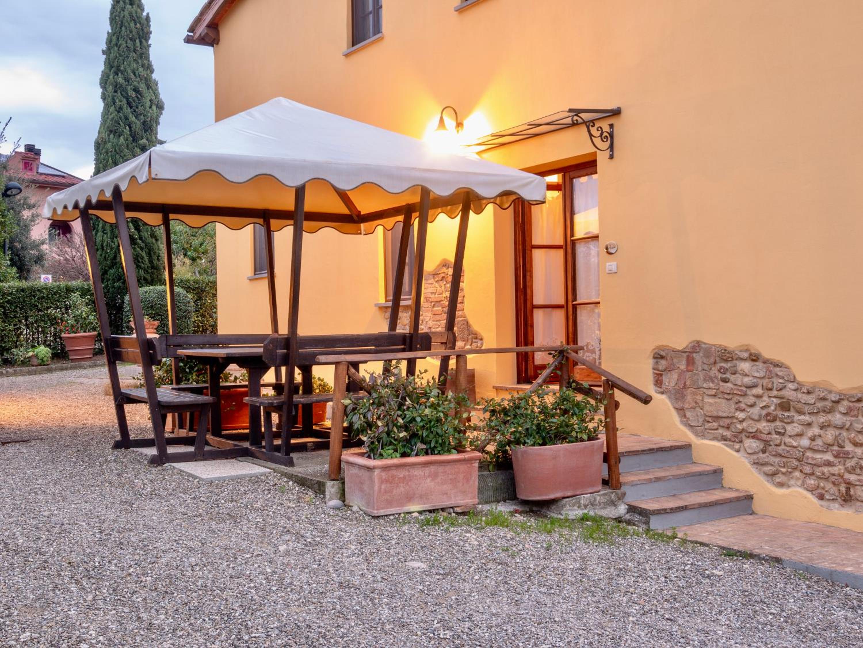 Podere Vergianoni con piscina e vista mozzafiato