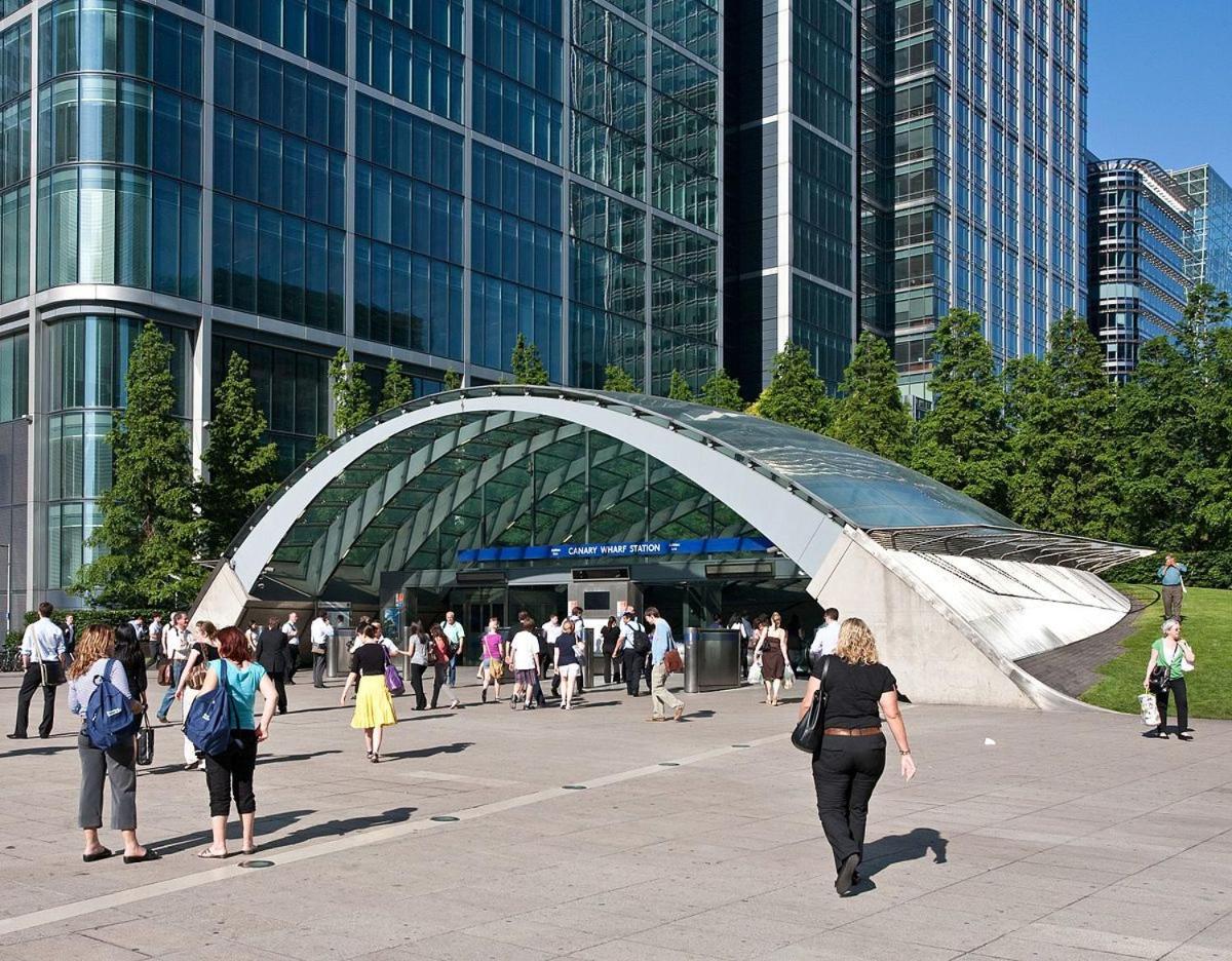 Modern 2Bed Apartment with High Rise view London Canary Wharf - Perfect for long stays