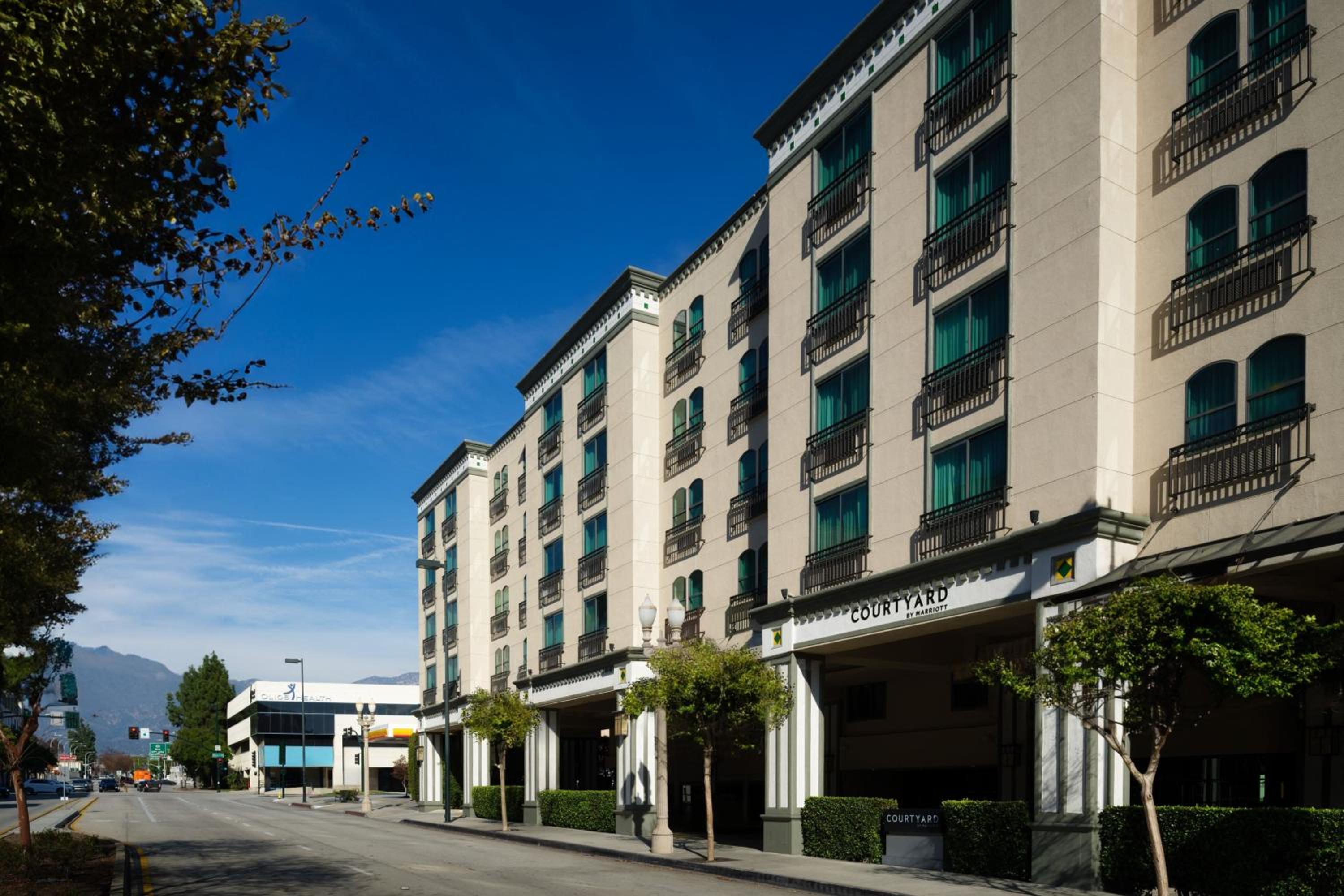 Courtyard by Marriott Los Angeles Pasadena Old Town - Property Image 59