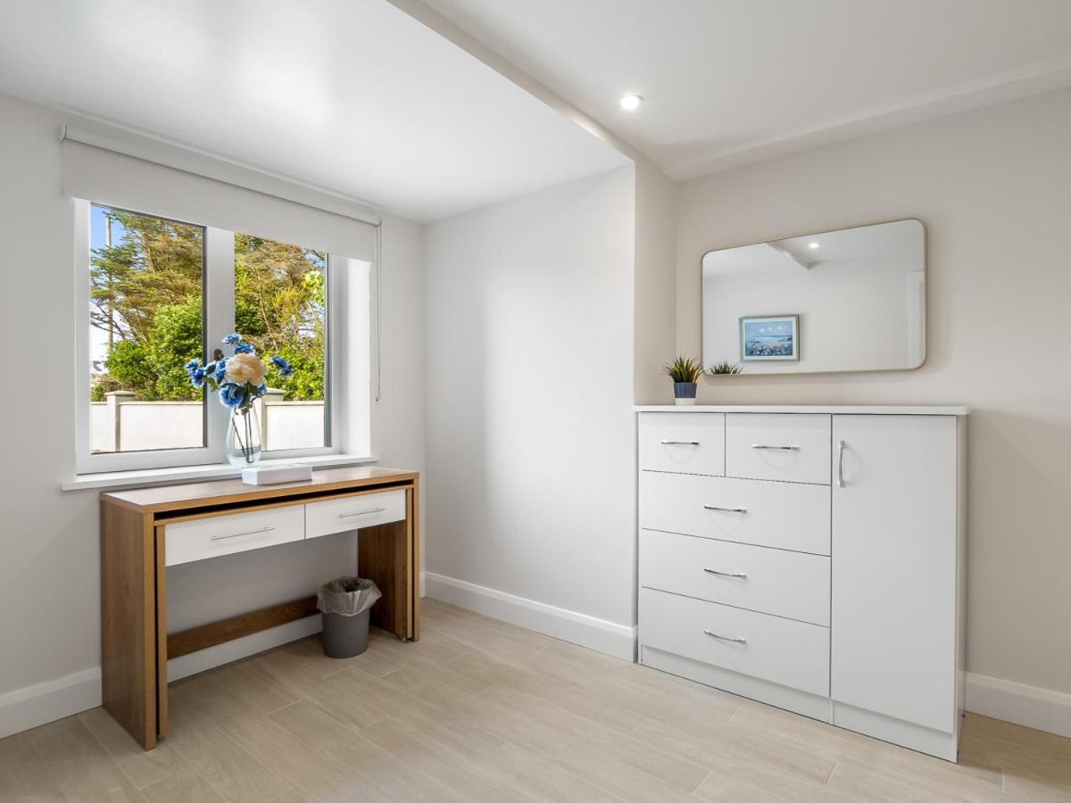 Cleggan Pierside Apt 2 view 2