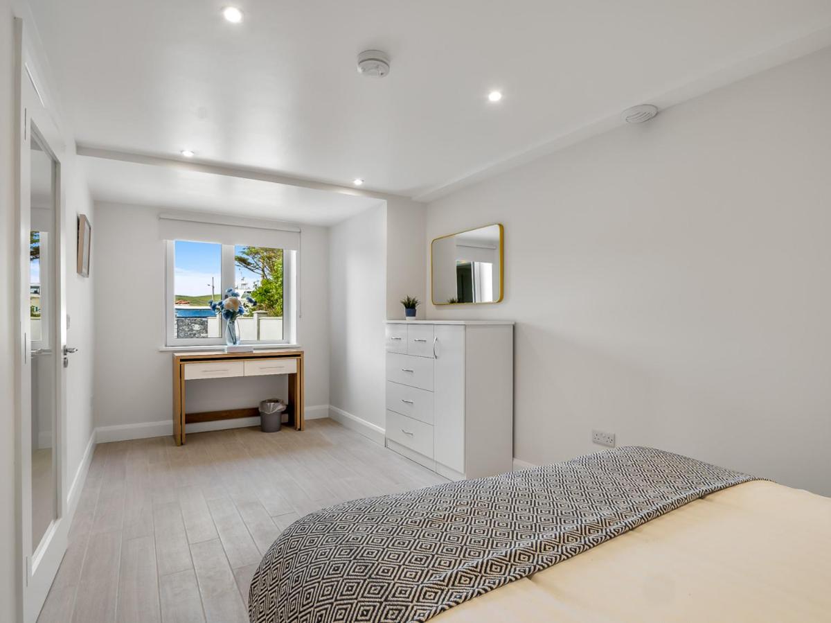 Cleggan Pierside Apt 2 view 3