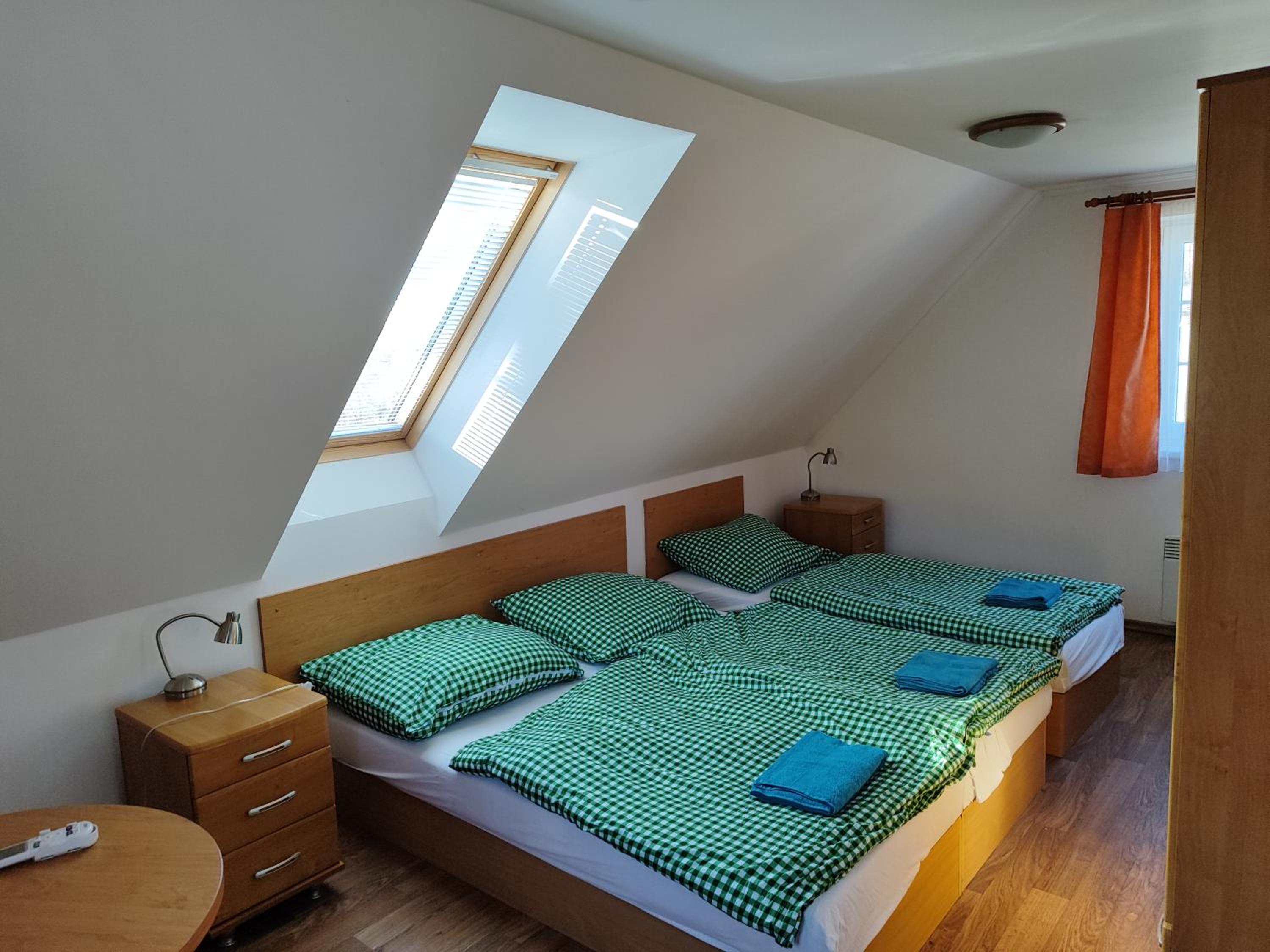 Resort Koloděje - oranžový dům
