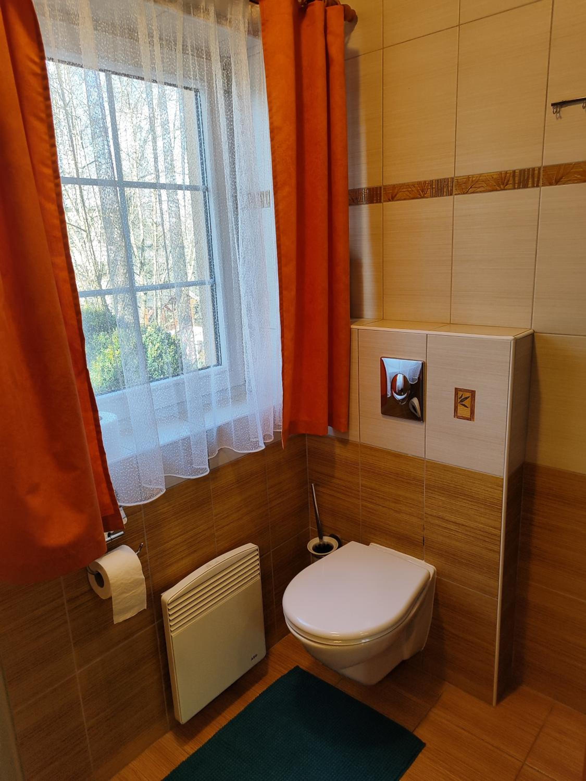 Resort Koloděje - oranžový dům