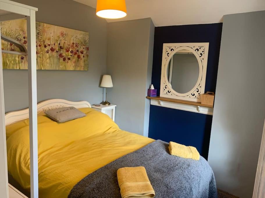 Cosy Two Bedroom Cottage with Fireplace, photo 22