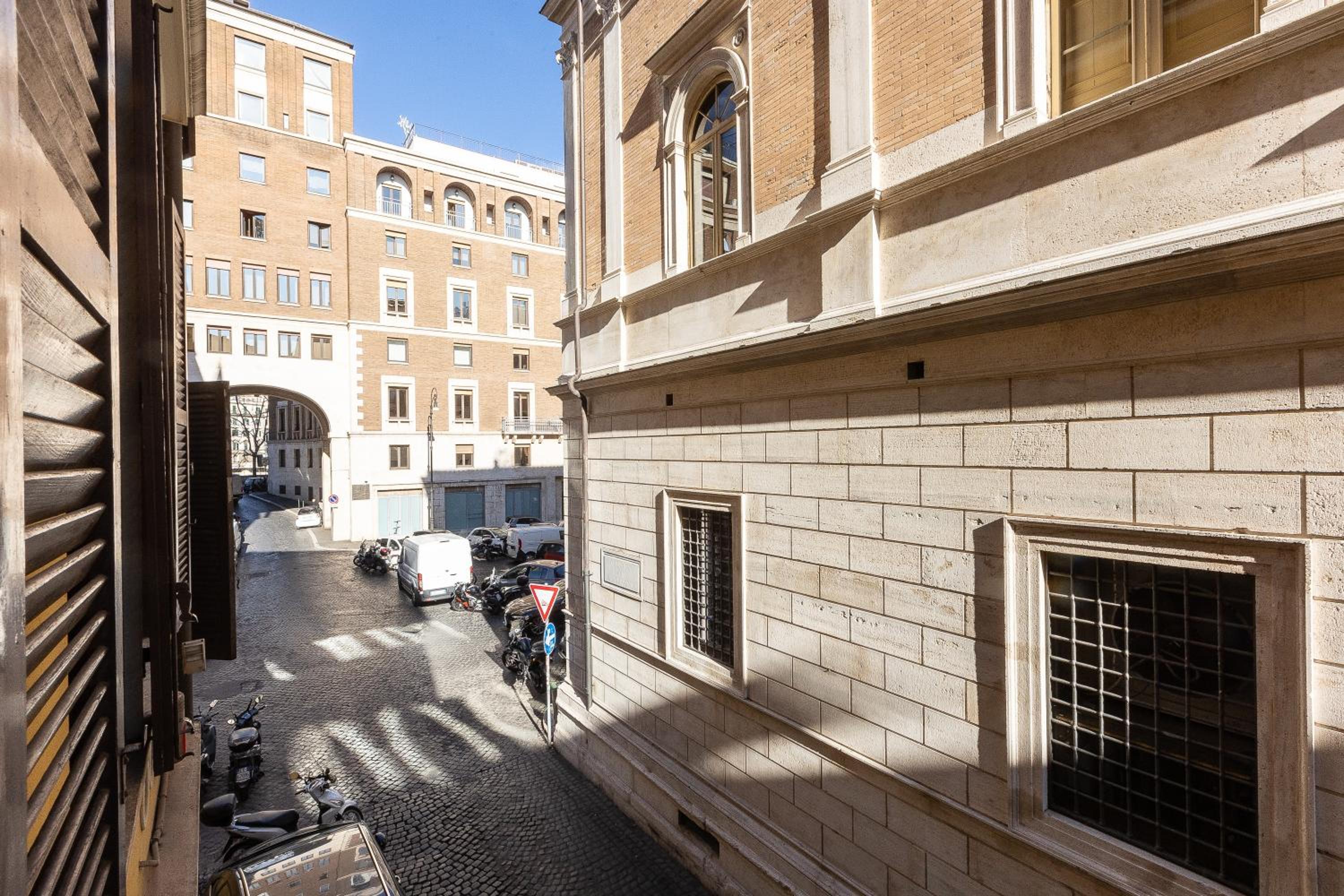Piazza Navona Lovely Apartment