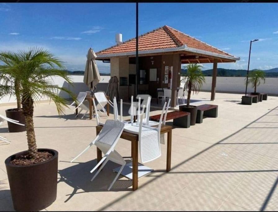 Apartamento Praia Balneário Piçarras -Beto carrero